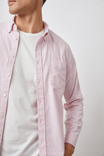 REID SHIRT - CORAL HEATHER OXFORD - FRONT DETAIL