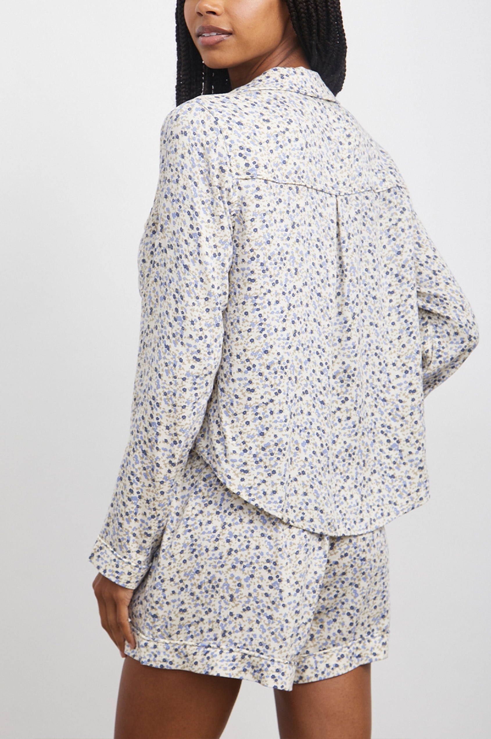 KELLEN-BLUE-AZELEA-BACK