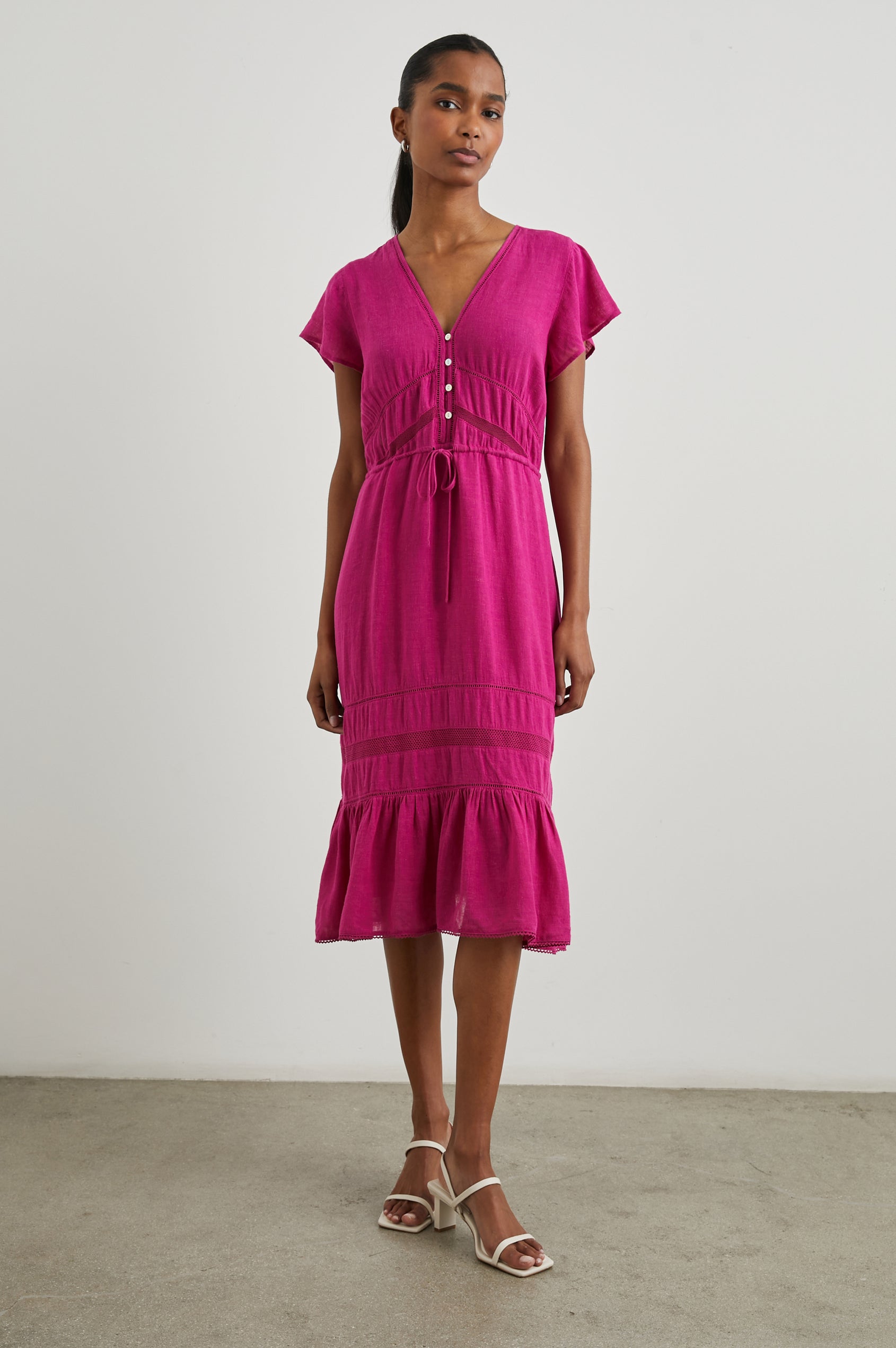 KIKI-RADIANCE-LACE-DETAIL-FULL FRONT BODY]