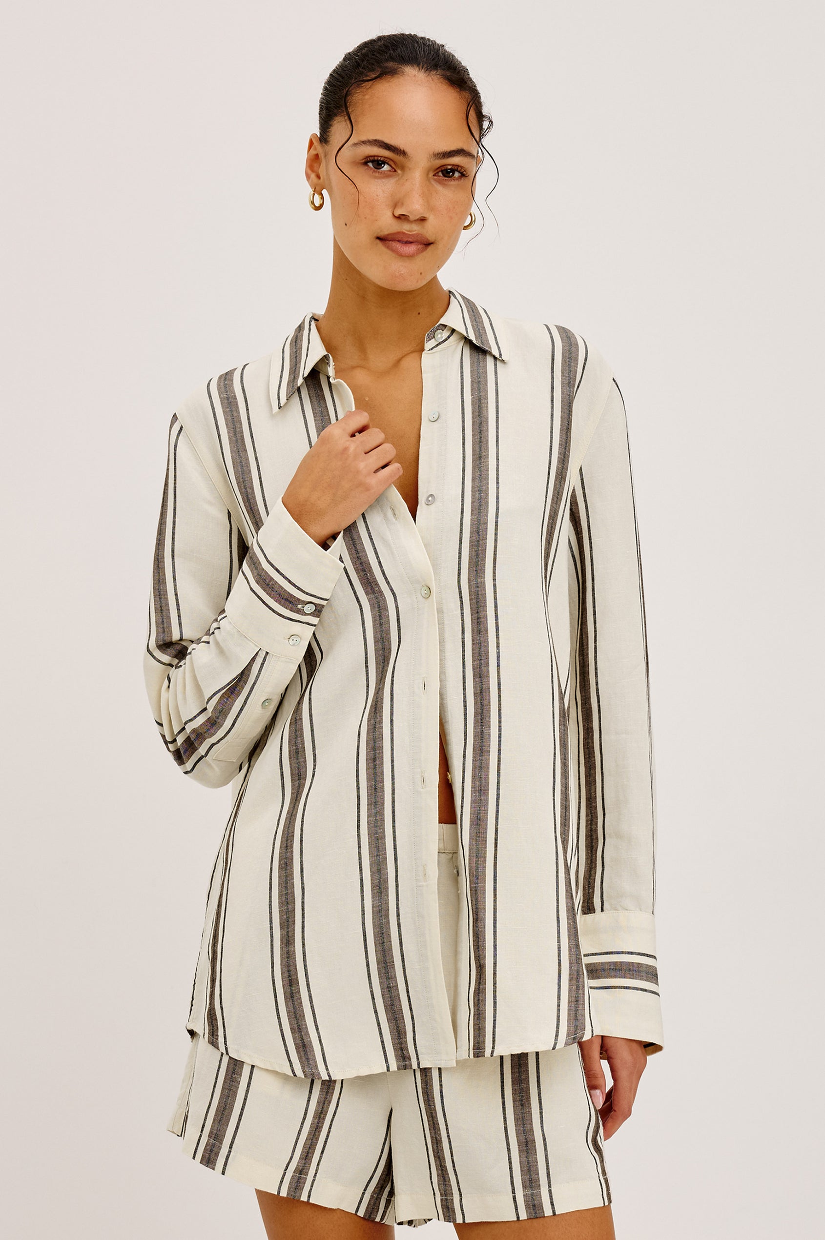Knox Button-Up Shirt in Linen Viscose With Collar, Front Buttons, Long Sleeves, and Relaxed Fit in Sequoia Stripe Colorway - Upper Body Front View Featured on Model