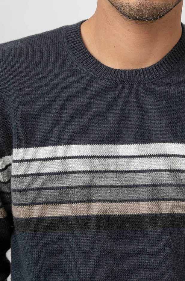 Kurayo Black Dawn Sweater - detail