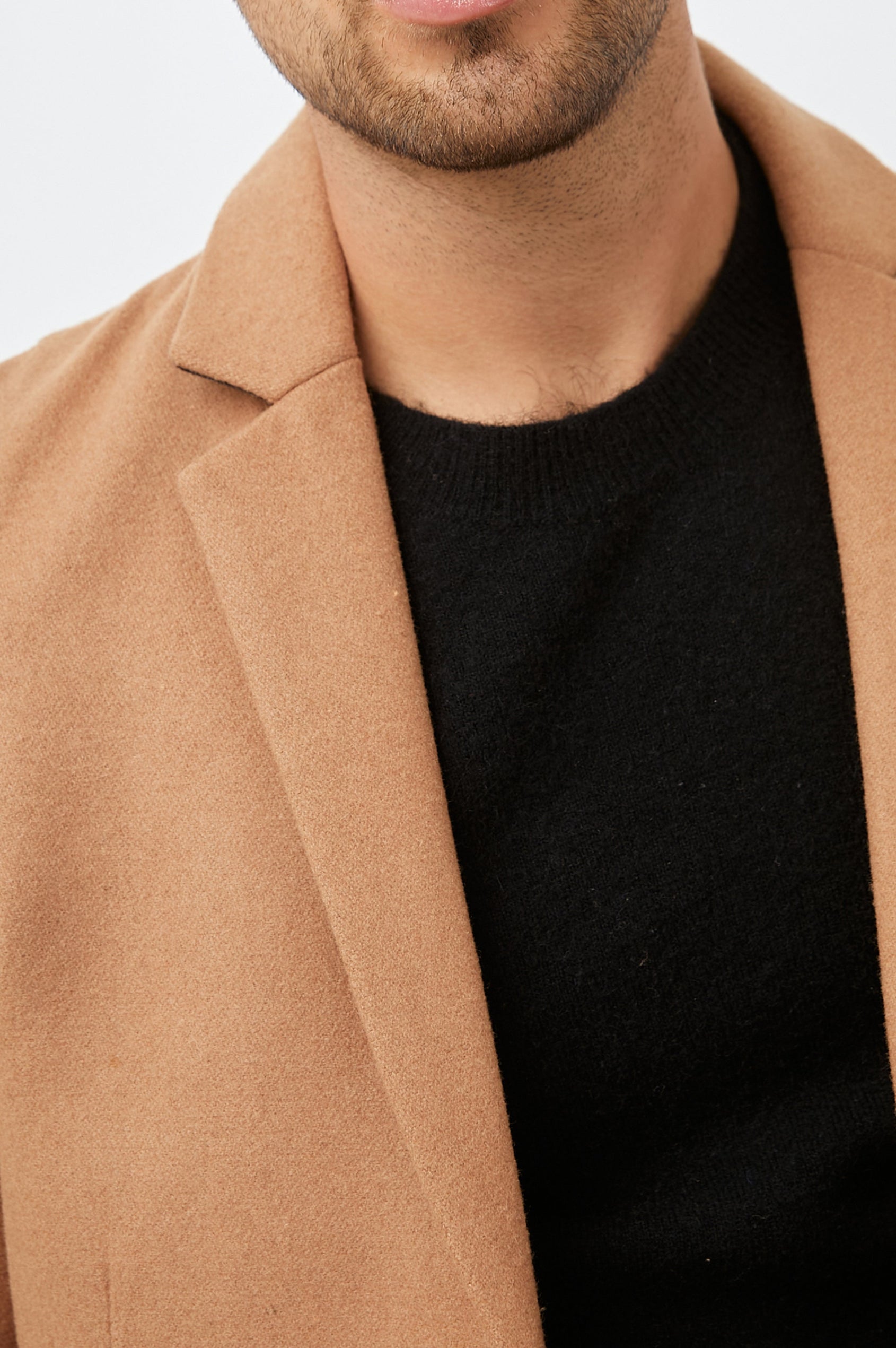 LARK CAMEL - FRONT DETAILS