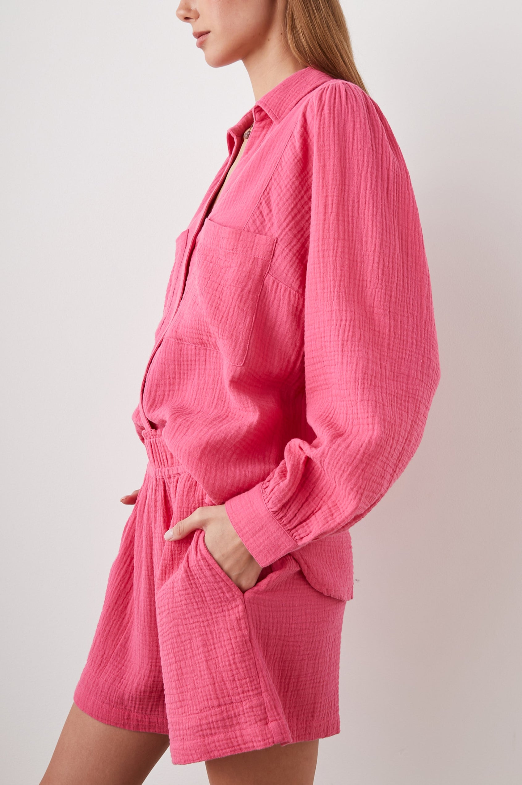 LAUREN-HIBISCUS-SIDE ANGLE