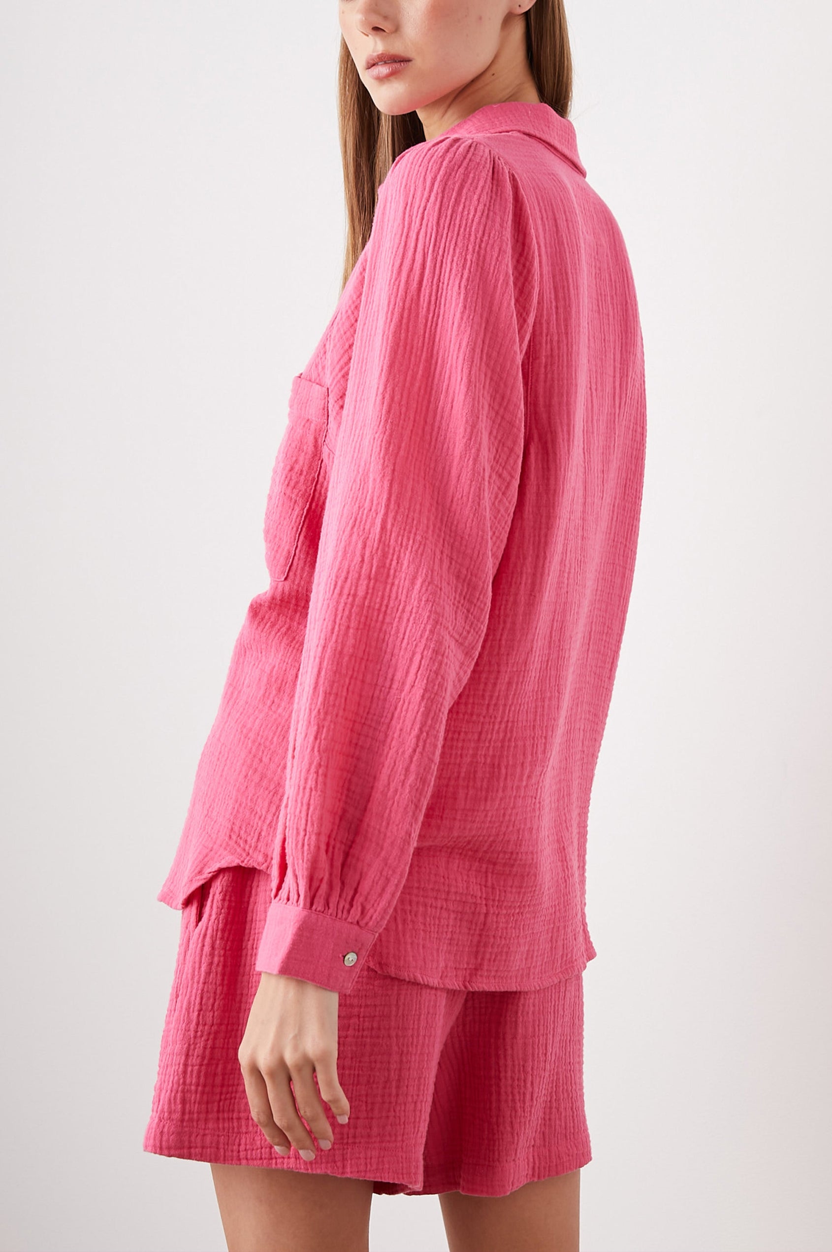 LAUREN-HIBISCUS-BACK ANGLE