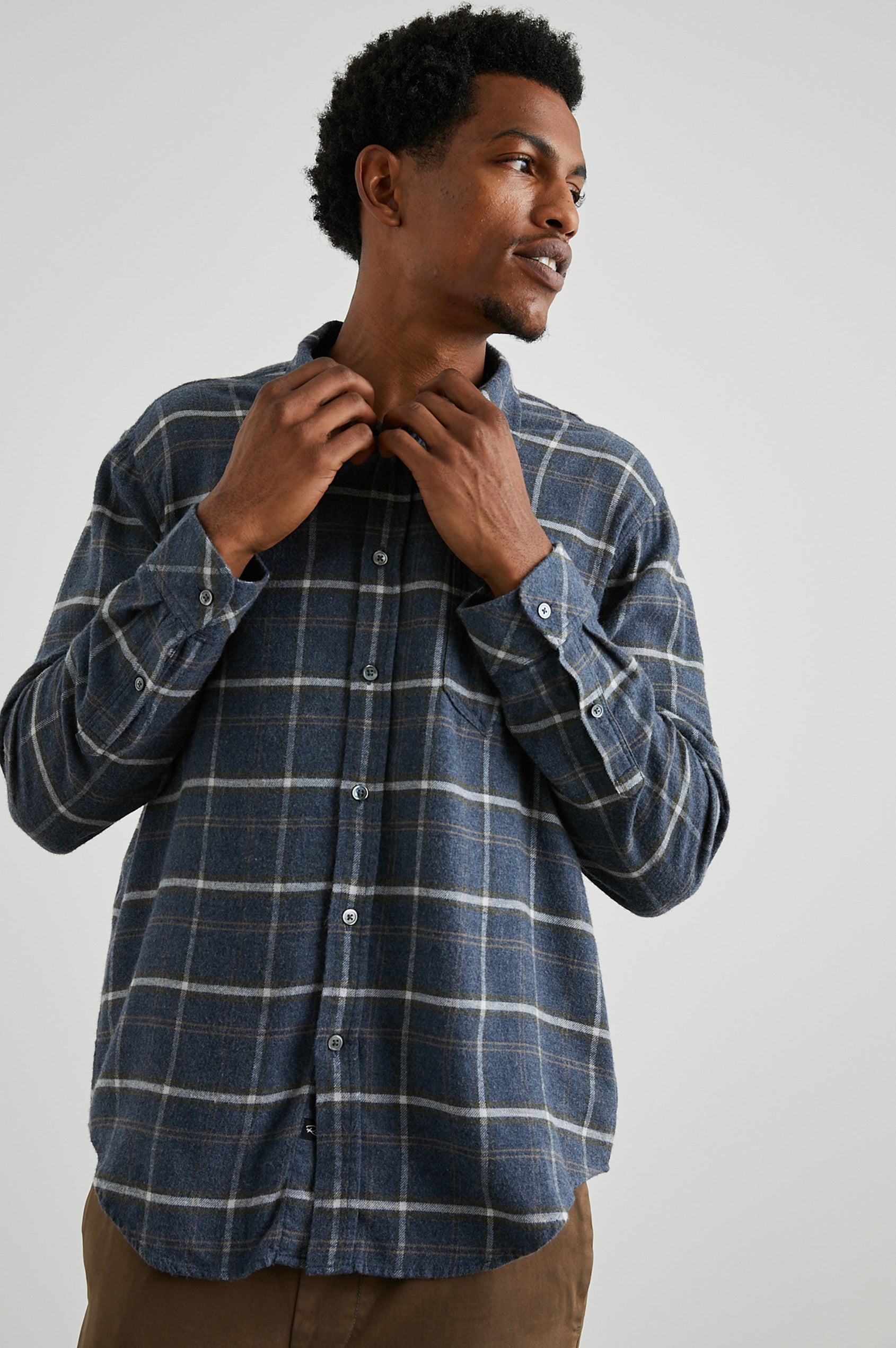 LENNOX SHADOW WHEAT MELANGE SHIRT - FRONT ADJUSTING COLLAR