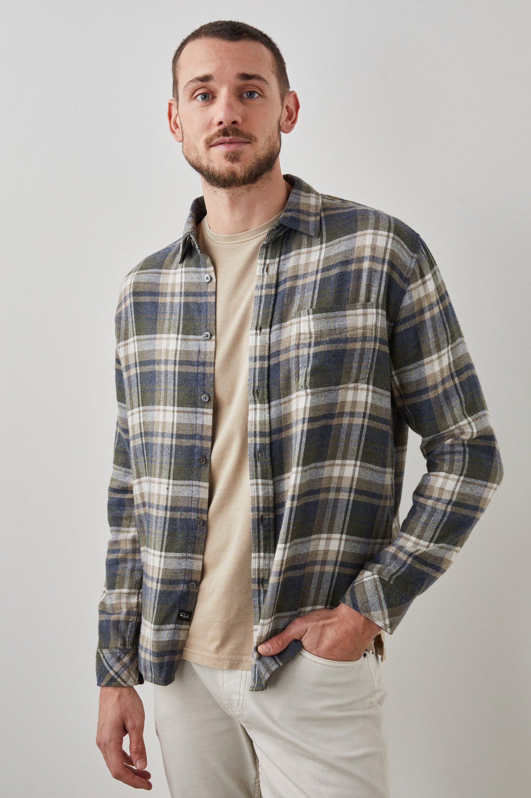 LENNOX-BLUE-MOSS-LODGE-FRONT