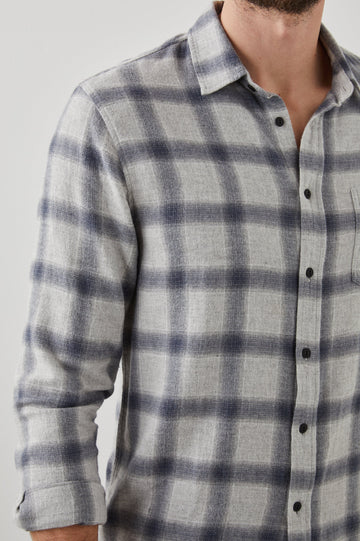 LENNOX METALLIC STORM HEATHER SHIRT - DETAIL