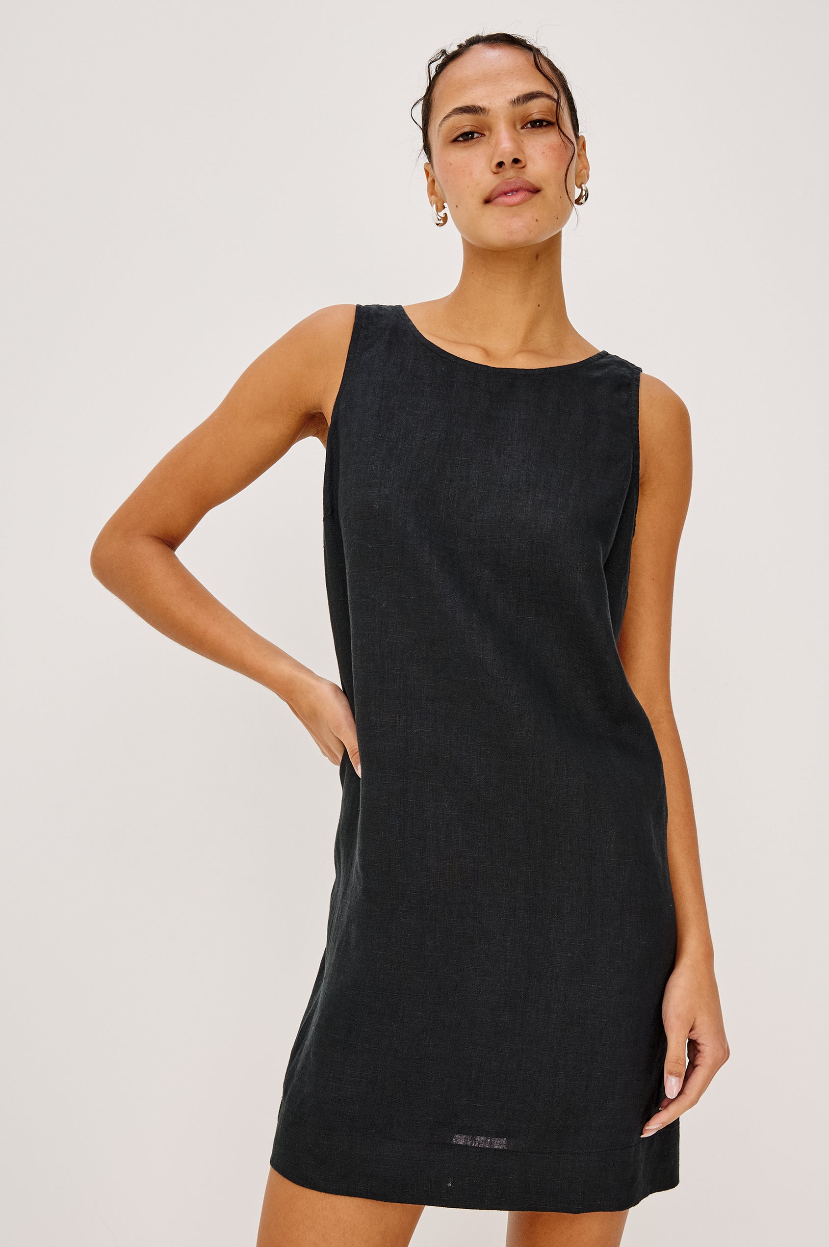 LINDSEY DRESS - BLACK