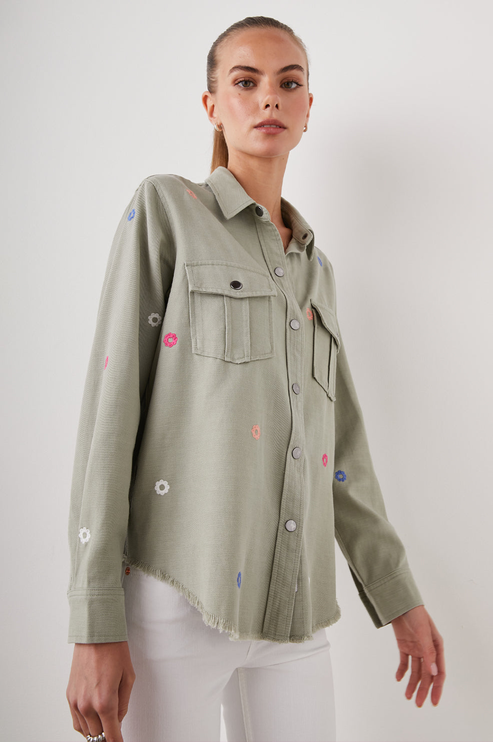 LOREN JACKET OLIVE EMBROIDERED DAISIES - FRONT SIDE BODY