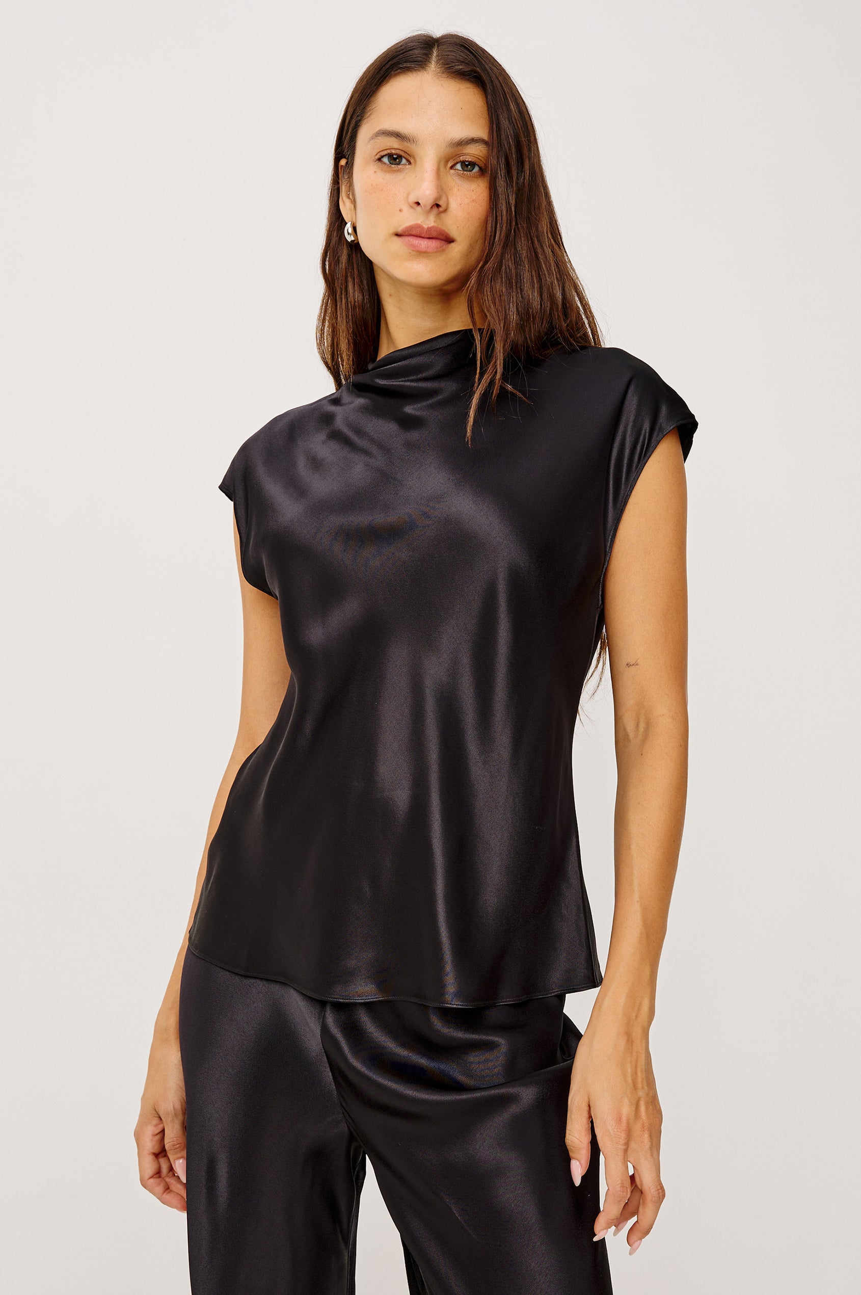 LORETTA TOP - BLACK