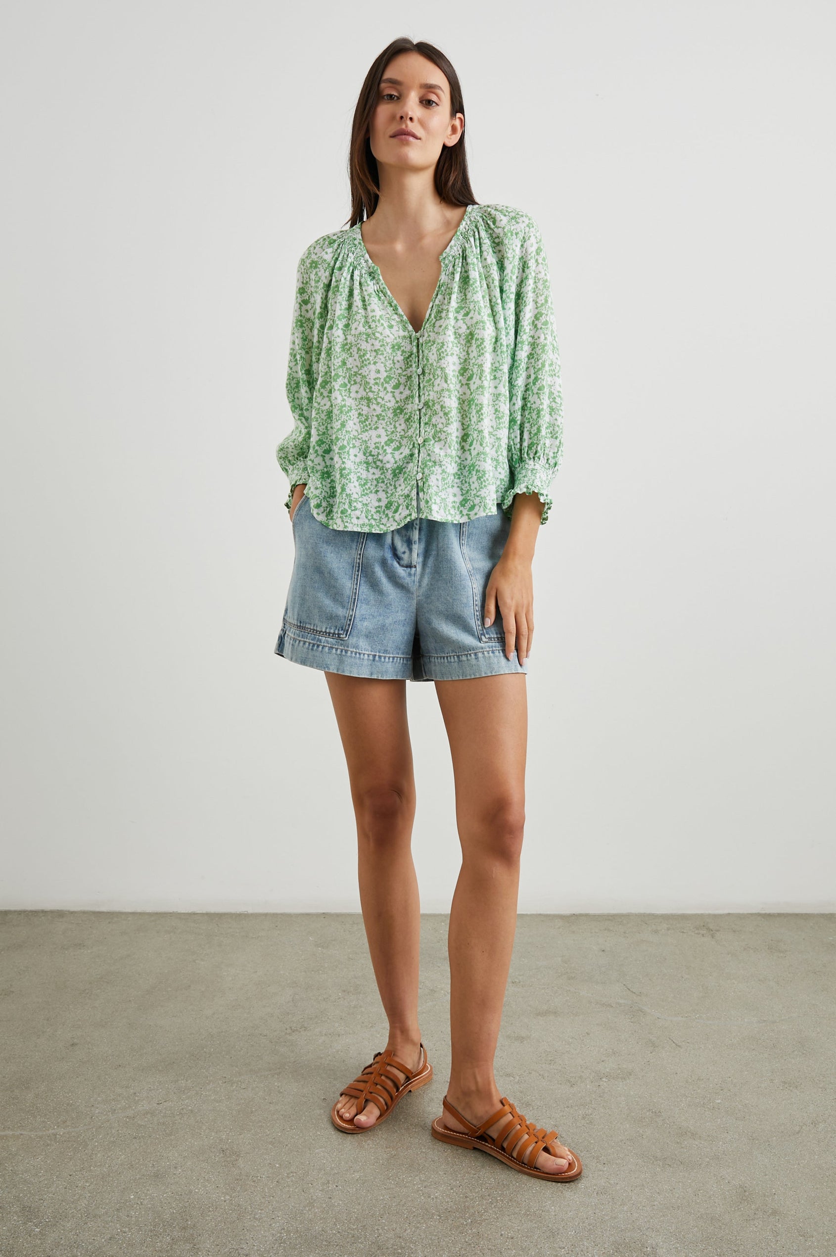 MARIAH-GREEN-TEXTURE-FLORAL-FULL FRONT BODY