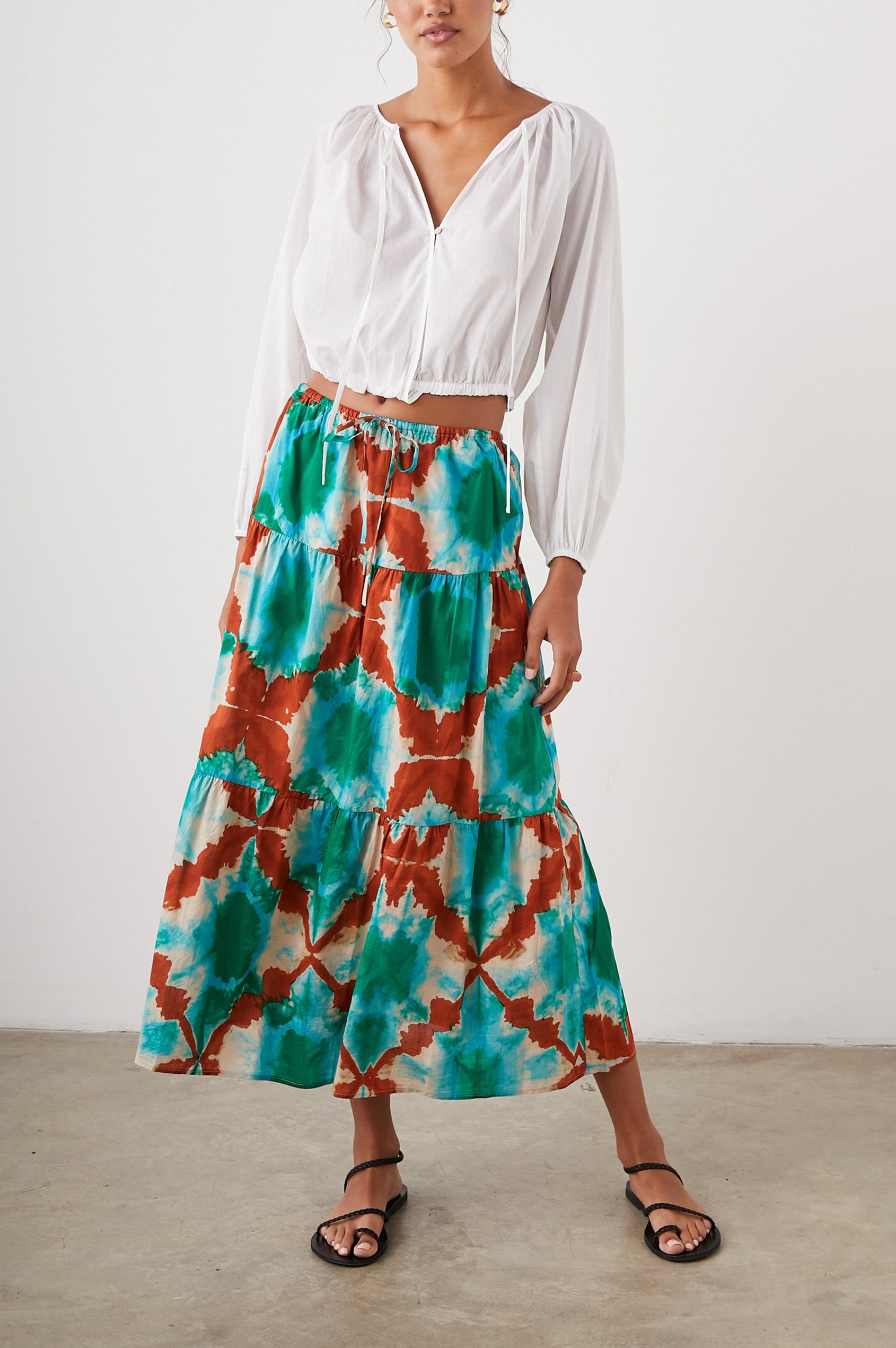 MARY-KALEIDOSCOPE-FULL FRONT BODY