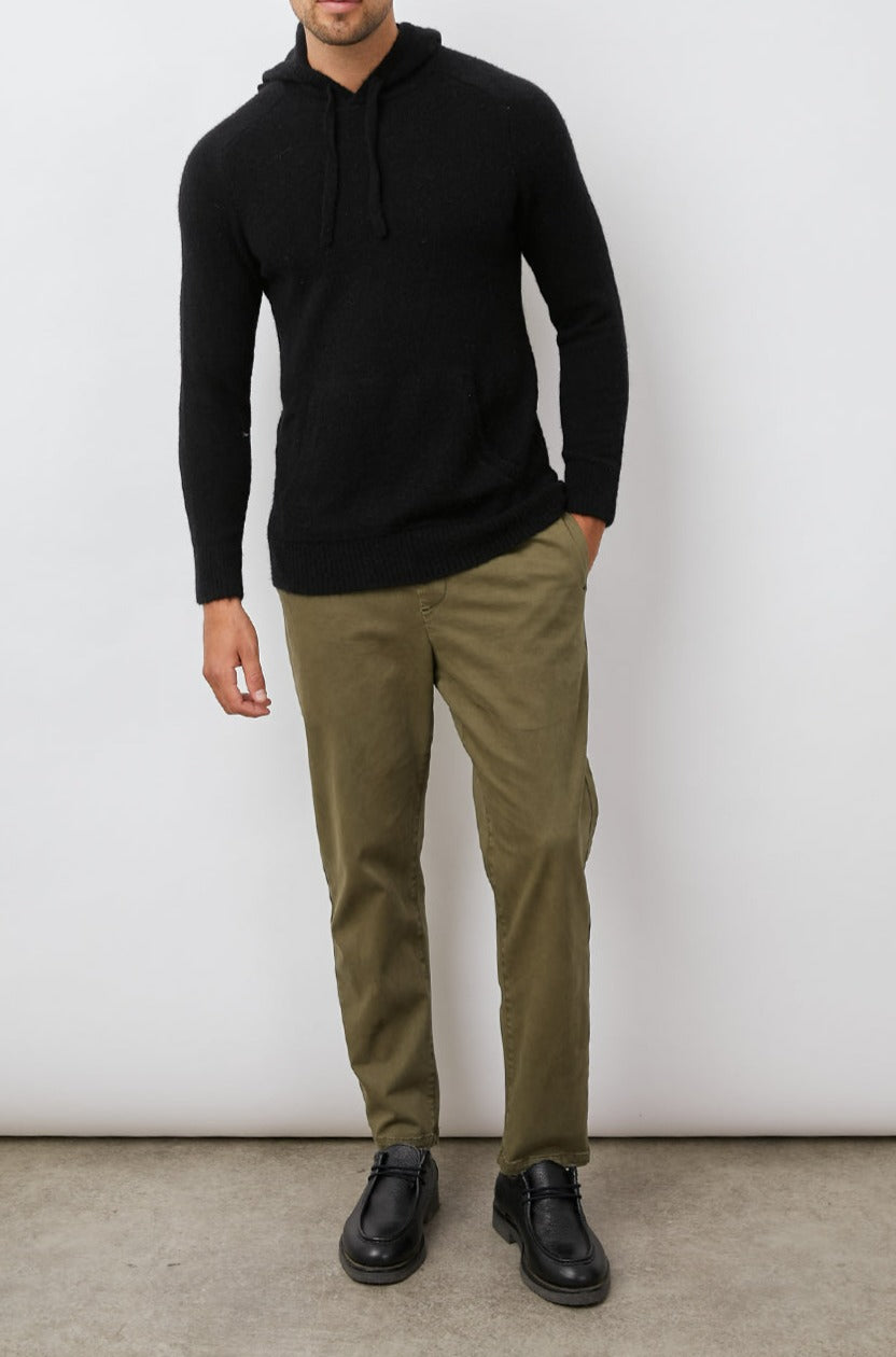MATADOR SWEATER ONYX - FRONT FULL BODY