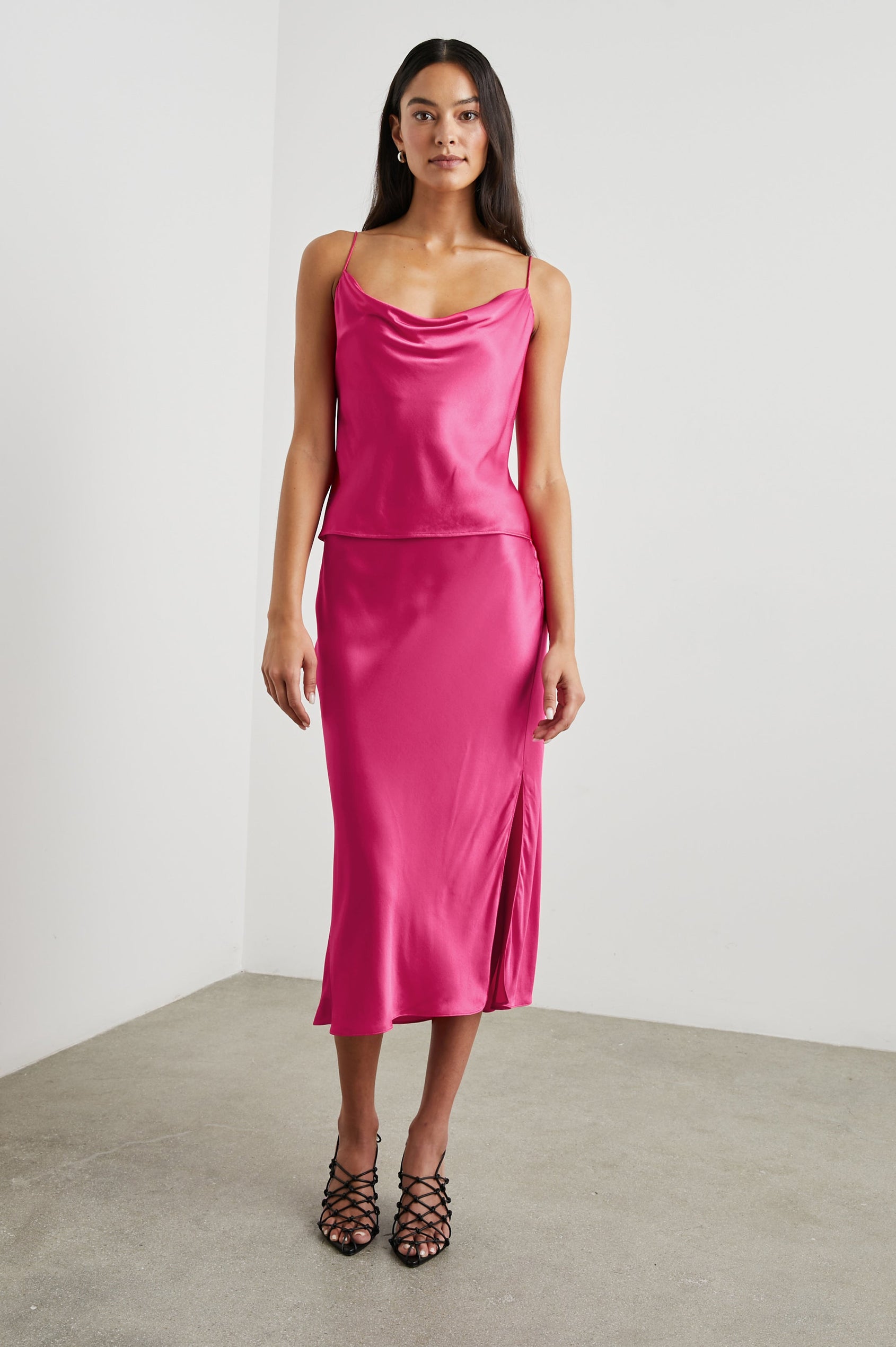 MAYA-MAGENTA-FULL FRONT BODY