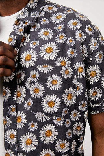 MAYA WASHED BLACK SHIRT-DETAIL