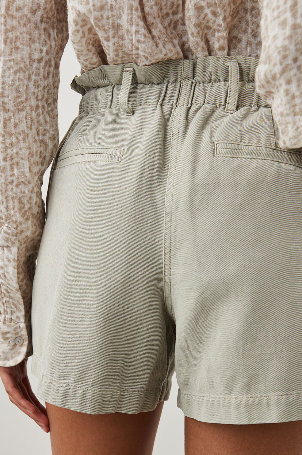 MONTE SHORT SAGE - DETAIL BACK