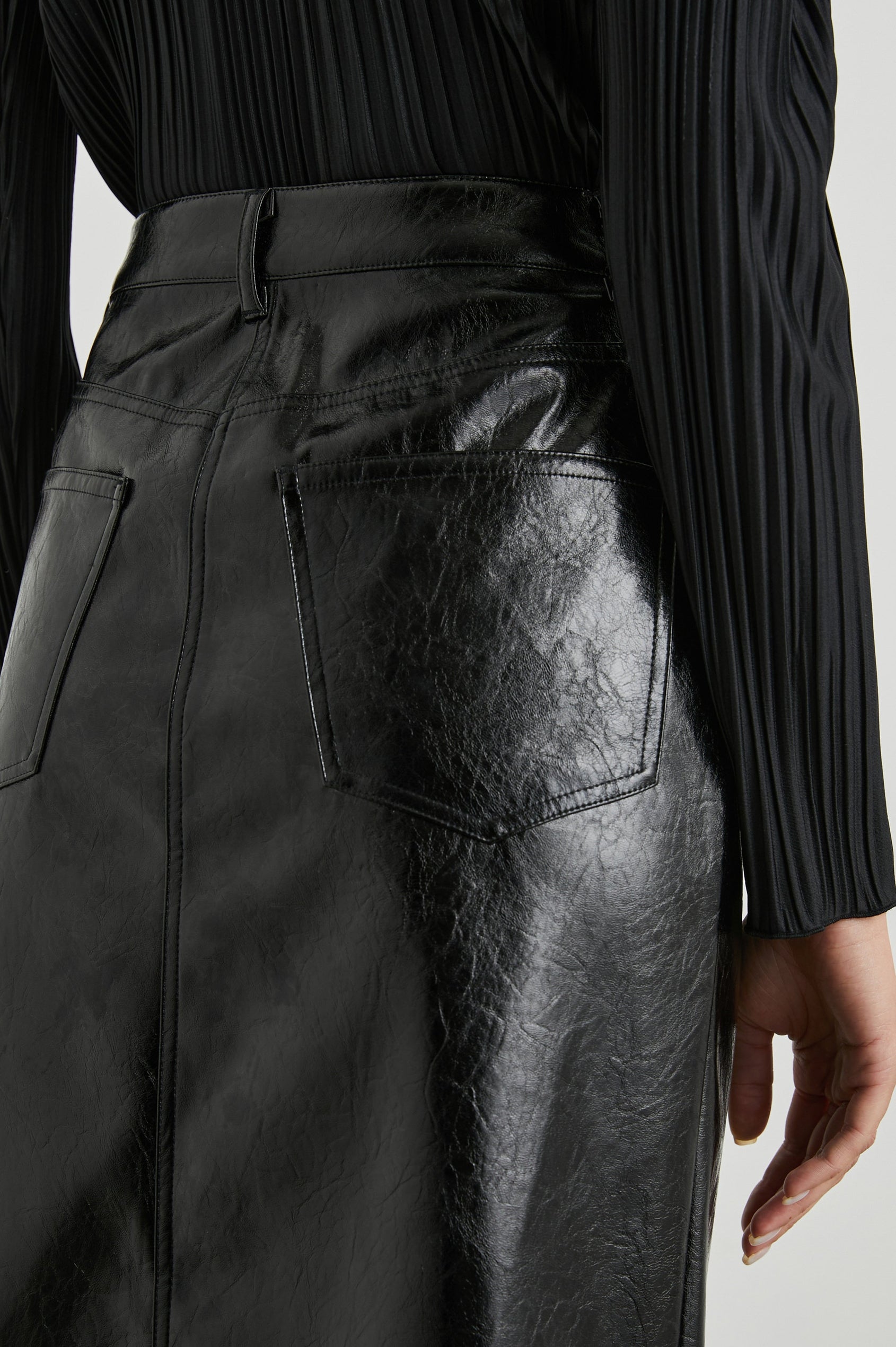 NORMA-BLACK-PATENT-BACK DETAIL