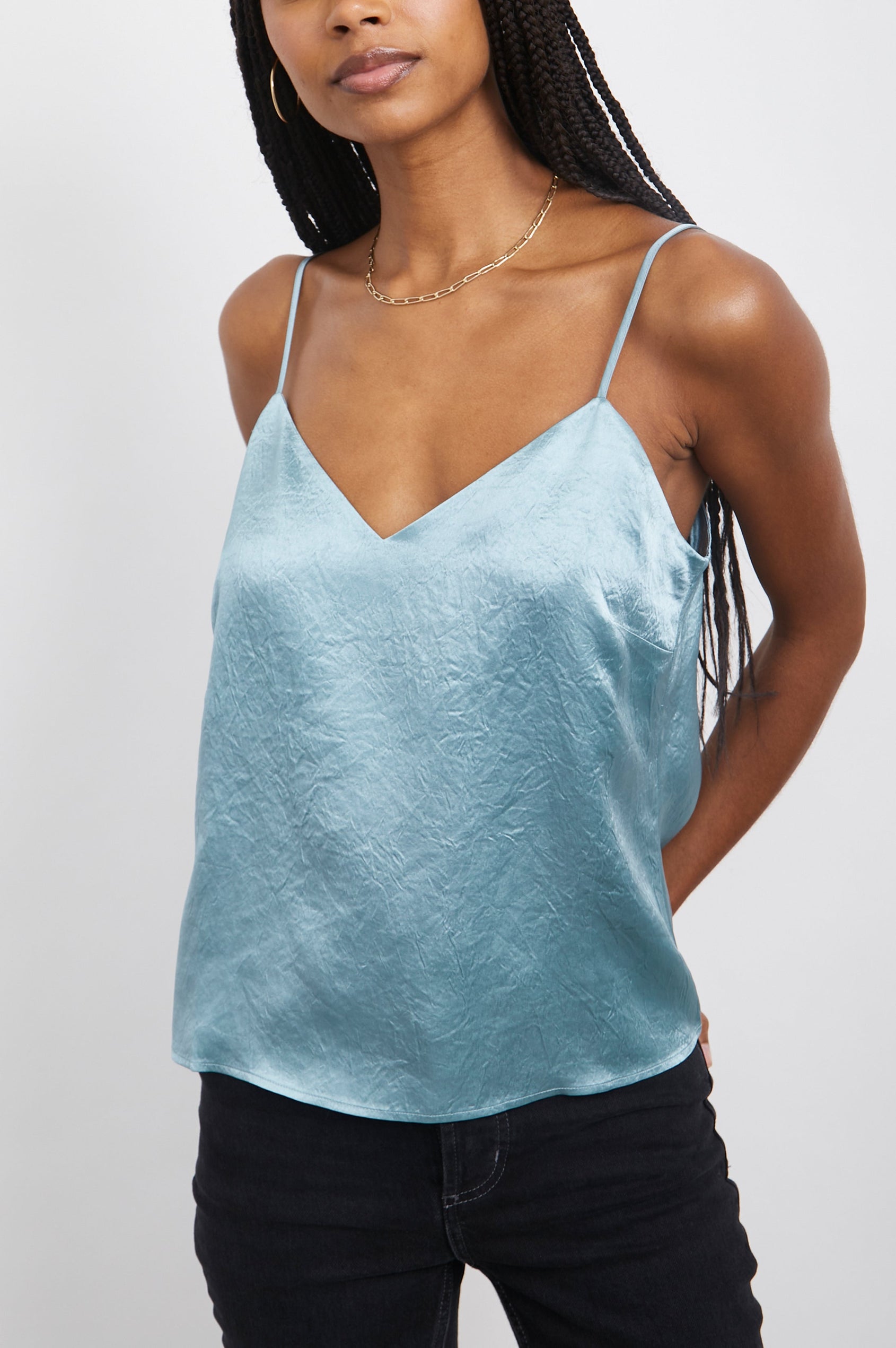 PAOLA-TIDE-FRONT ANGLE