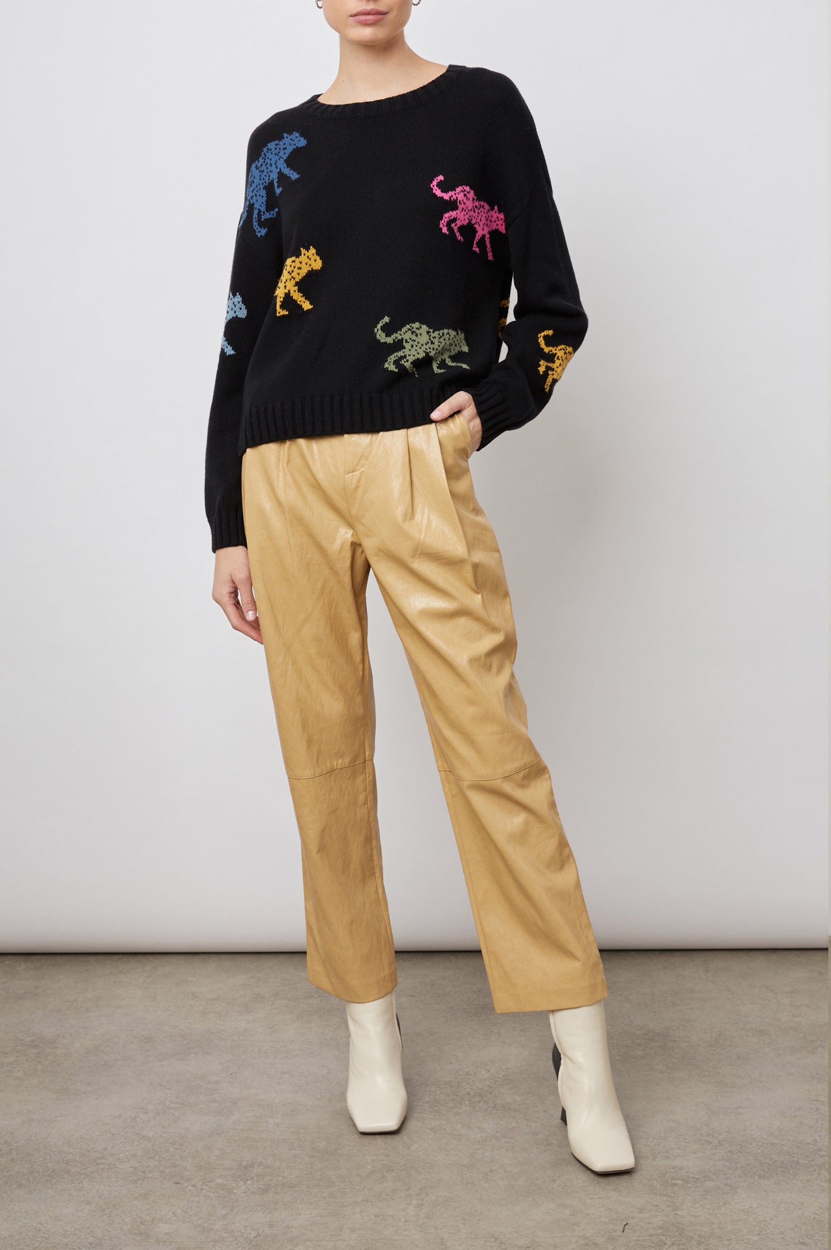 PERCI SWEATER - JAGGED TIGER - FULL BODY