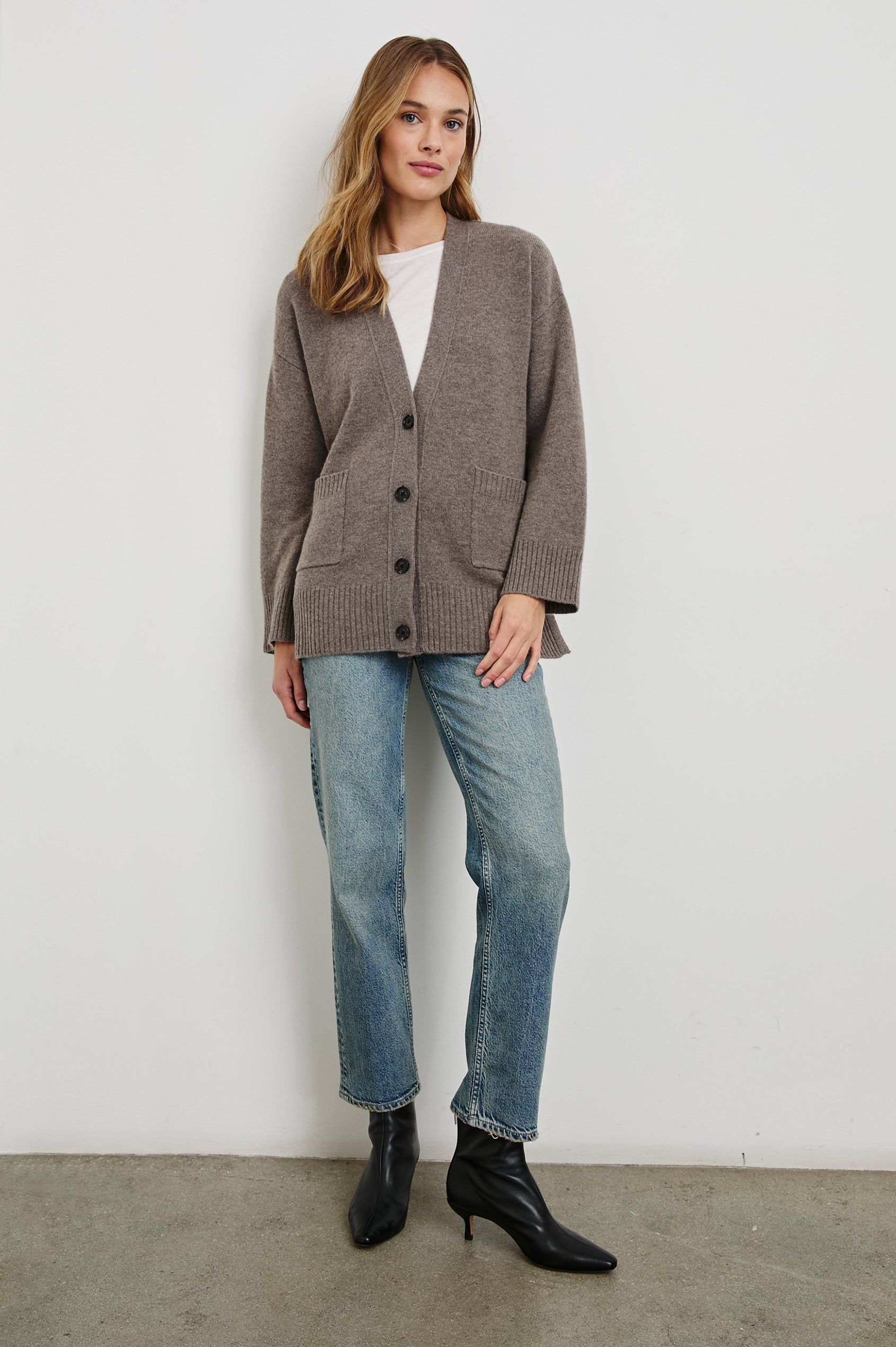 PERRY-MINK-FULL FRONT BODY