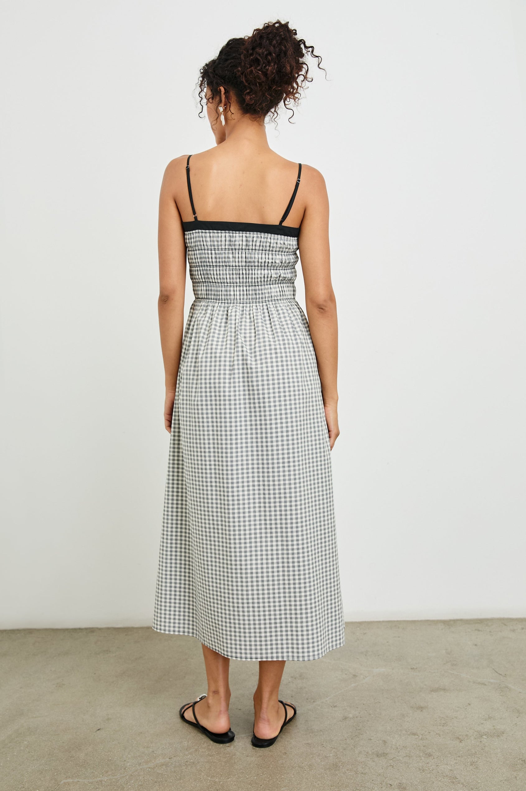 PRIMROSE-IVORY-JET-GINGHAM-BACK