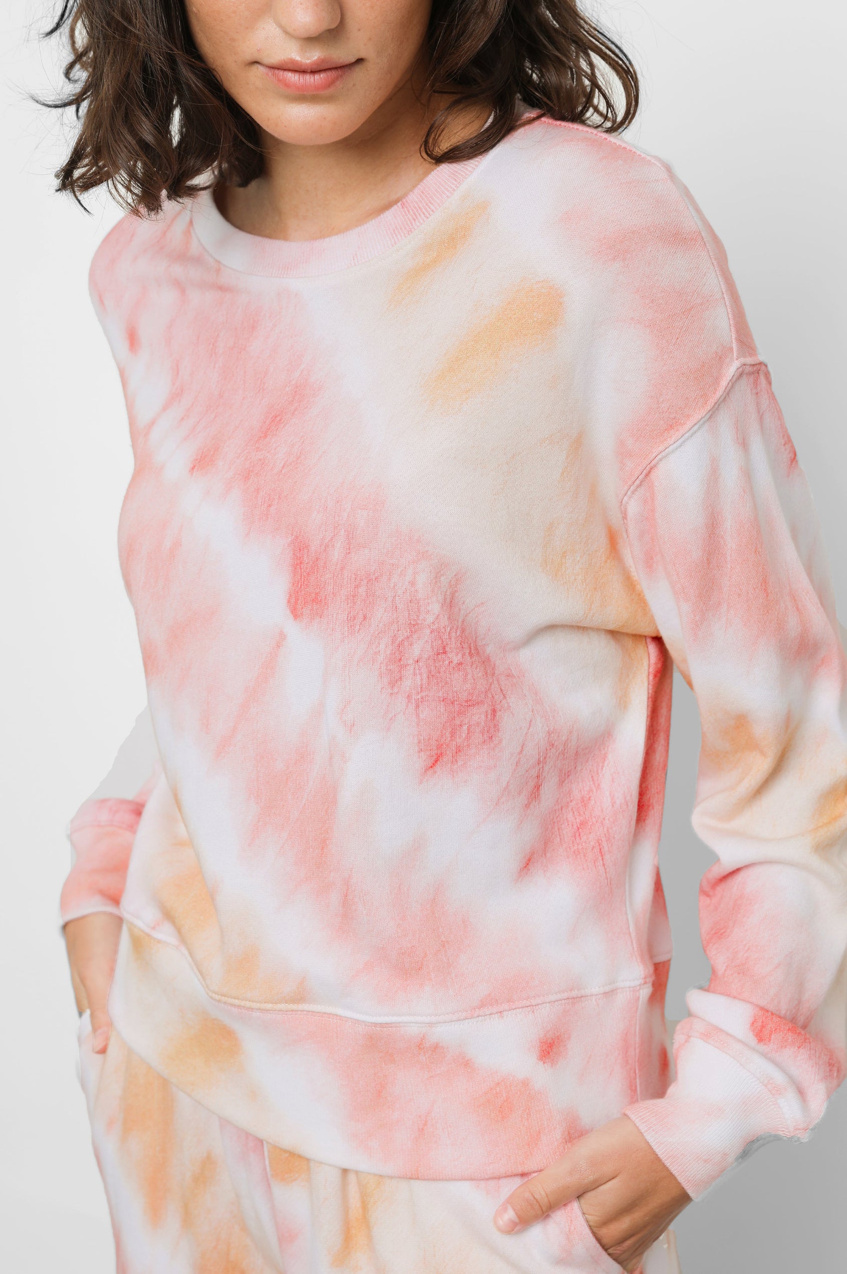 RAMONA-SUNSET-TIE-DYE-DETAIL