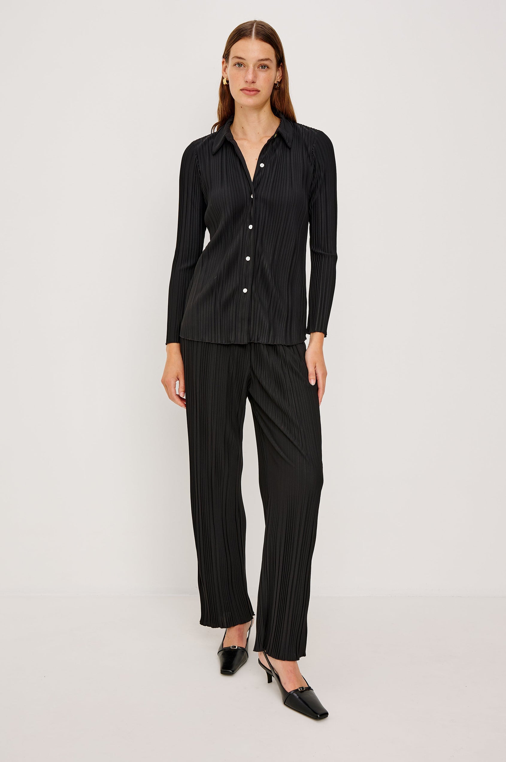 Liana Micro-Pleated Pants with an Elastic Waist in Jet Colorway - Full body Front View Featured on Model 