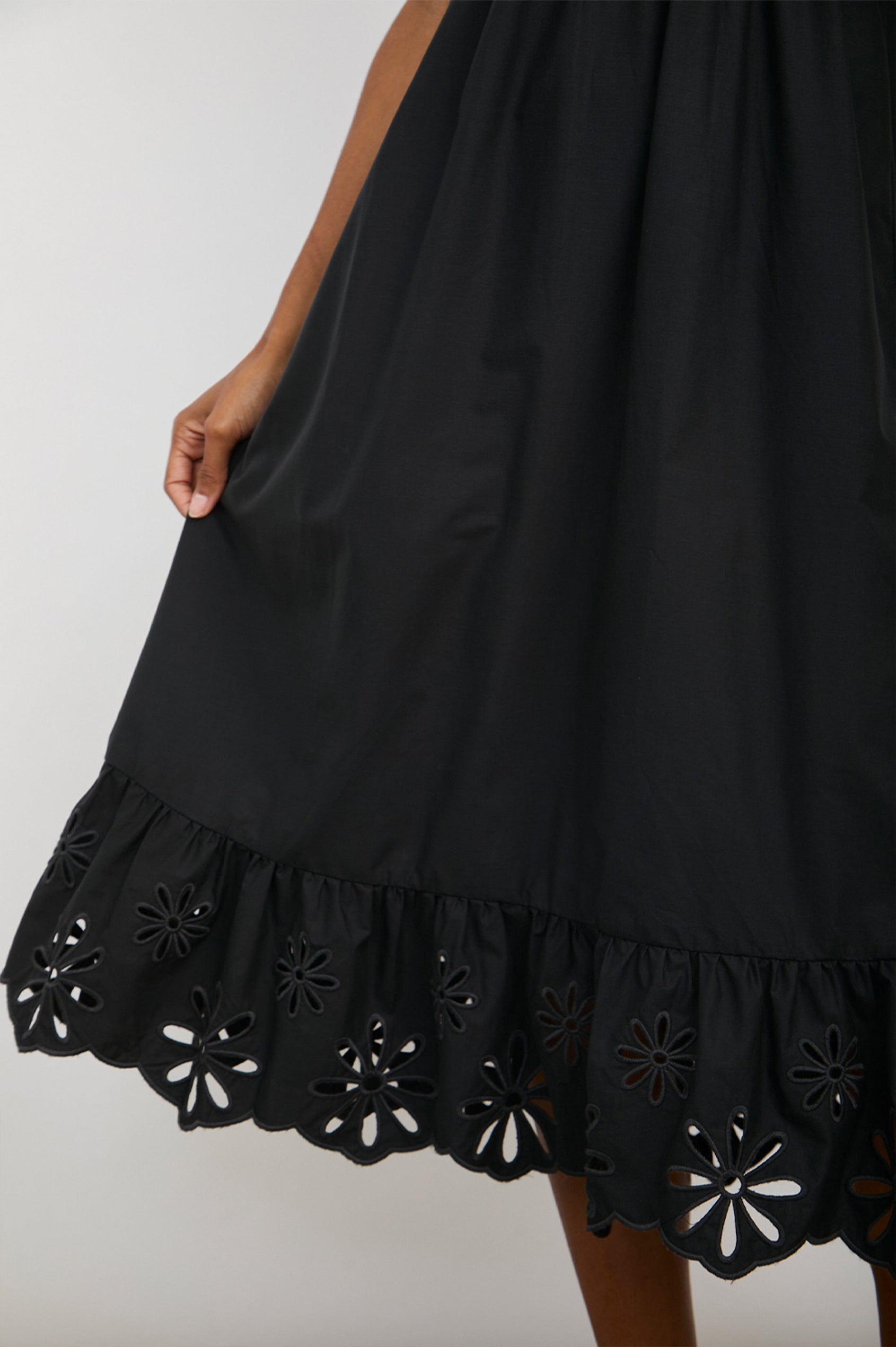 RUMI-BLACK-EYELET-DETAIL