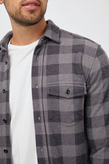 SAMPSON SHIRT SHADOW ASH - POCKET DETAILS