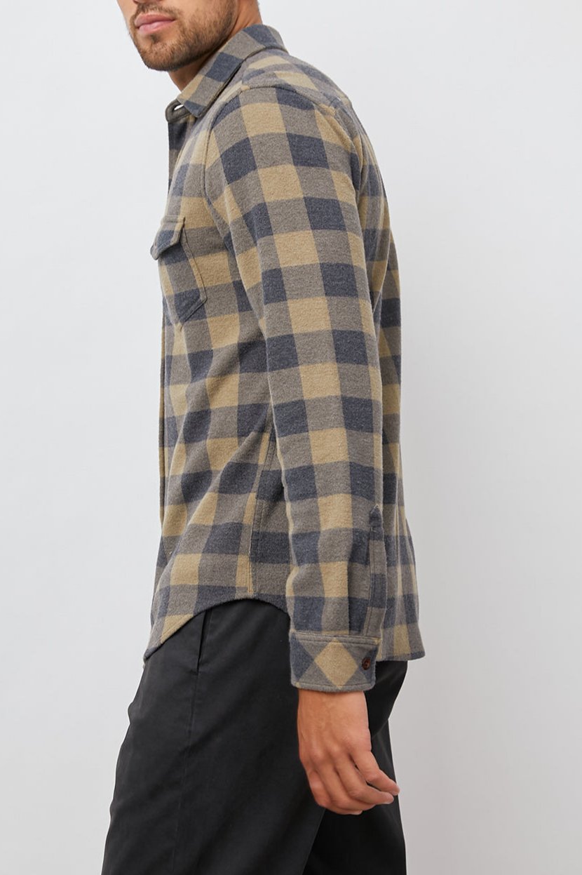 SAMPSON SHIRT WHEAT CONCRETE - SIDE BODY