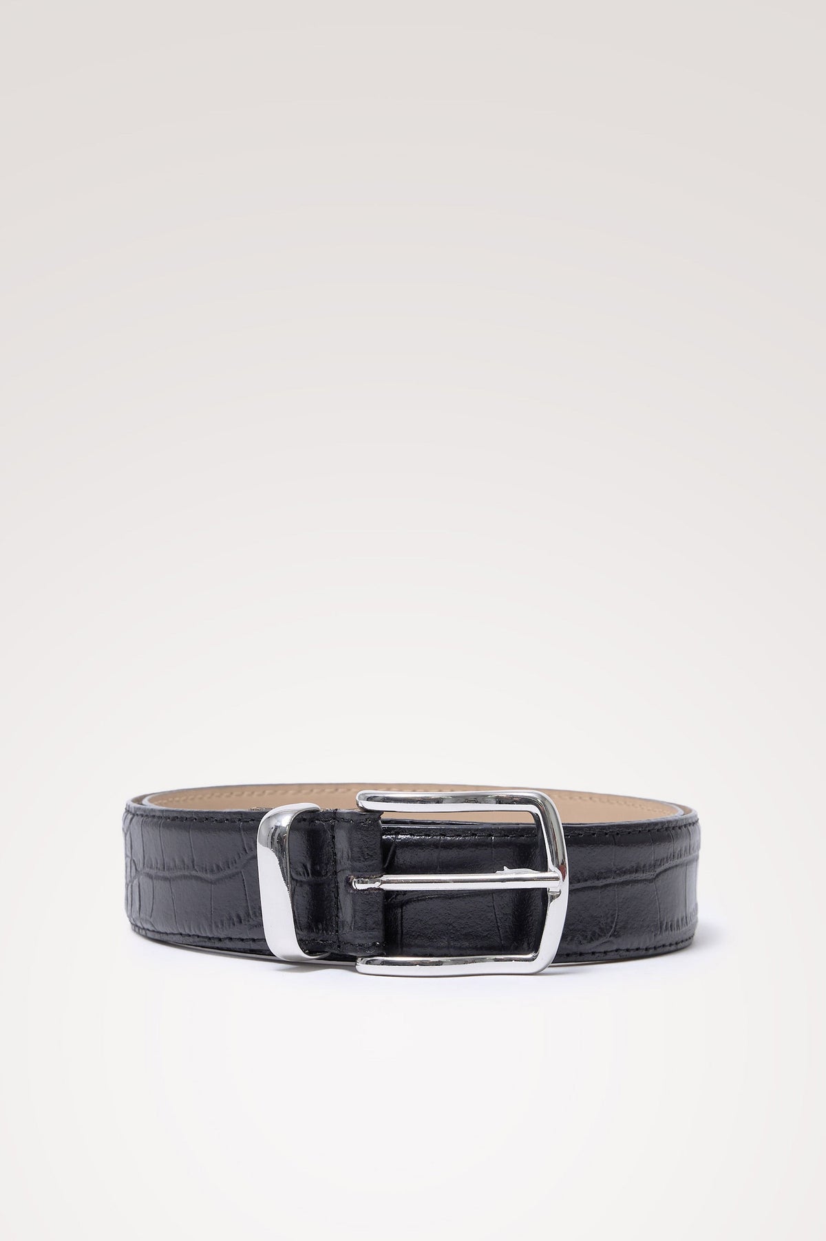Savona Belt in Croc Embossed Leather With Polished Buckle and Metal Tip in Black Croc Embossed Pewter Colorway - Front Product View Featured