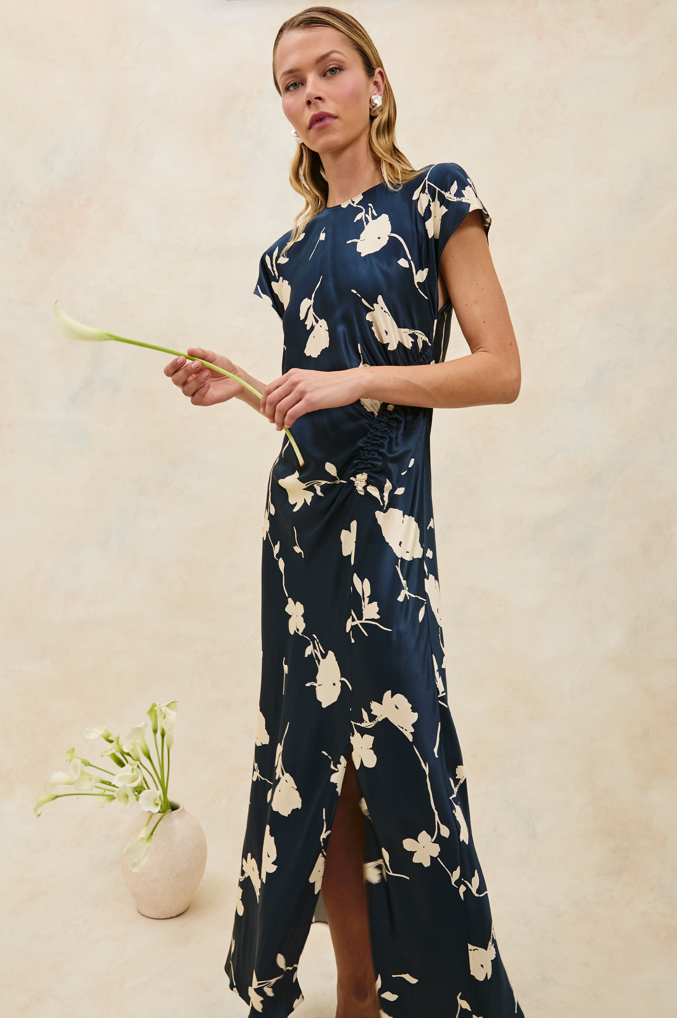 GRACE Class 23SS キカハートドレープワンピース ノースリーブ S SERENITY DRESS - MIDNIGHT ROSES – Rails UK