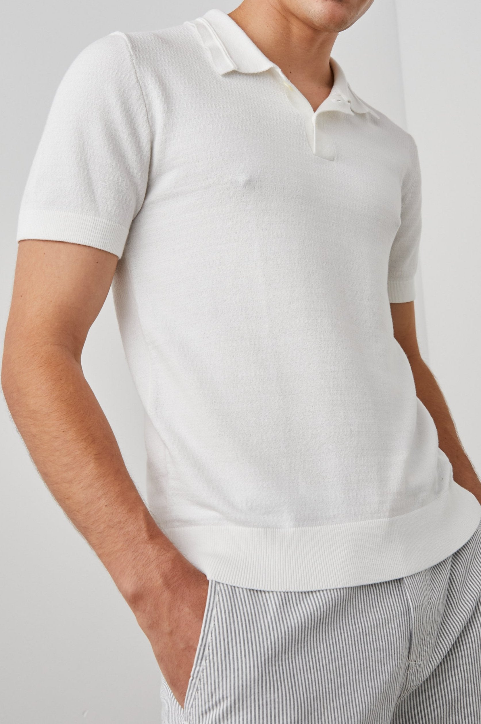 SHOREDITCH POLO SHIRT WHITE - SIDE ANGLE
