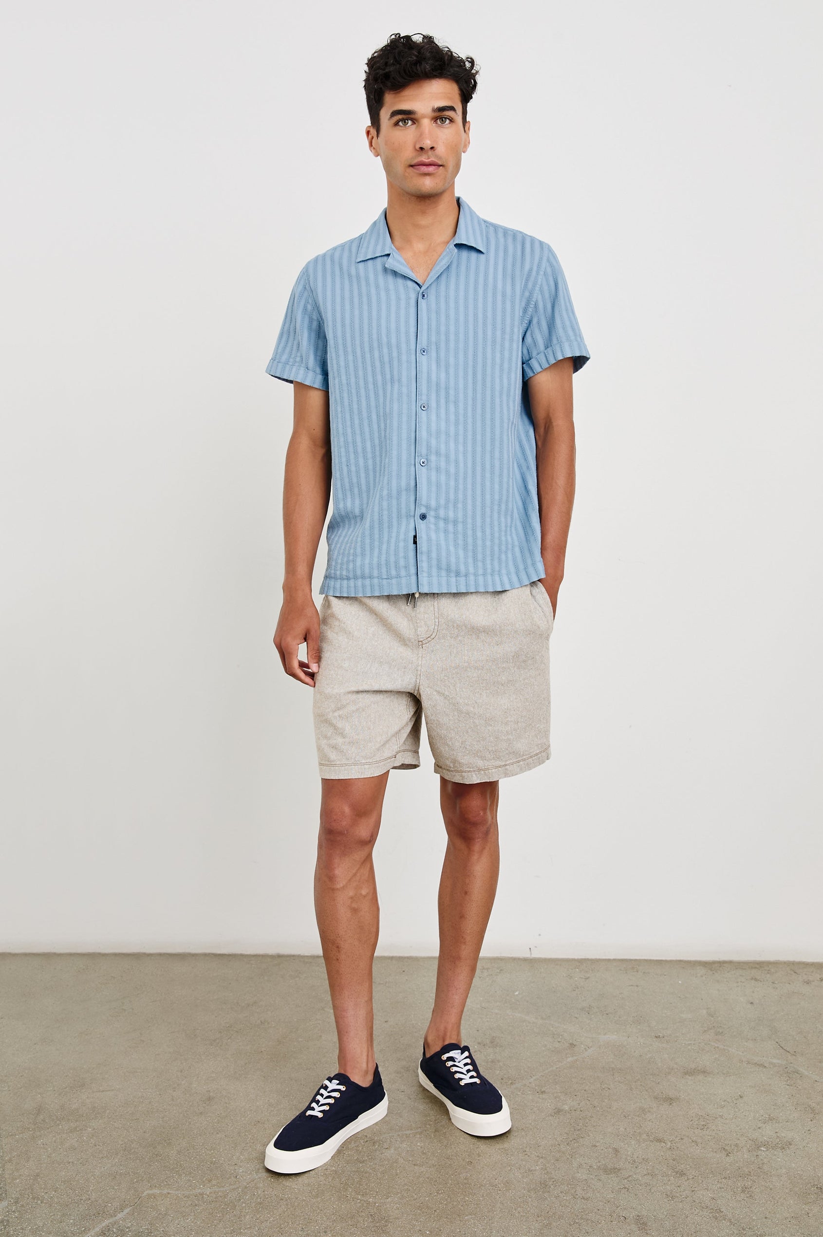 Sinclair short sleeve button up shirt with camp collar in Faded Blue with stripes - full body front view on model