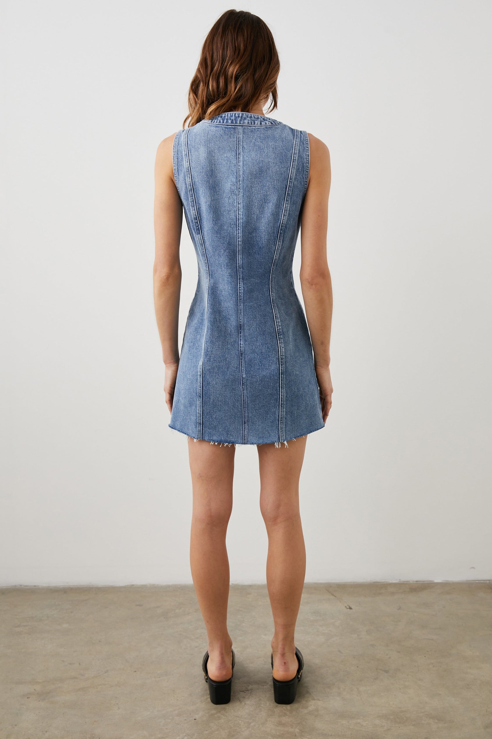 STRAND DRESS CASCADE - BACK