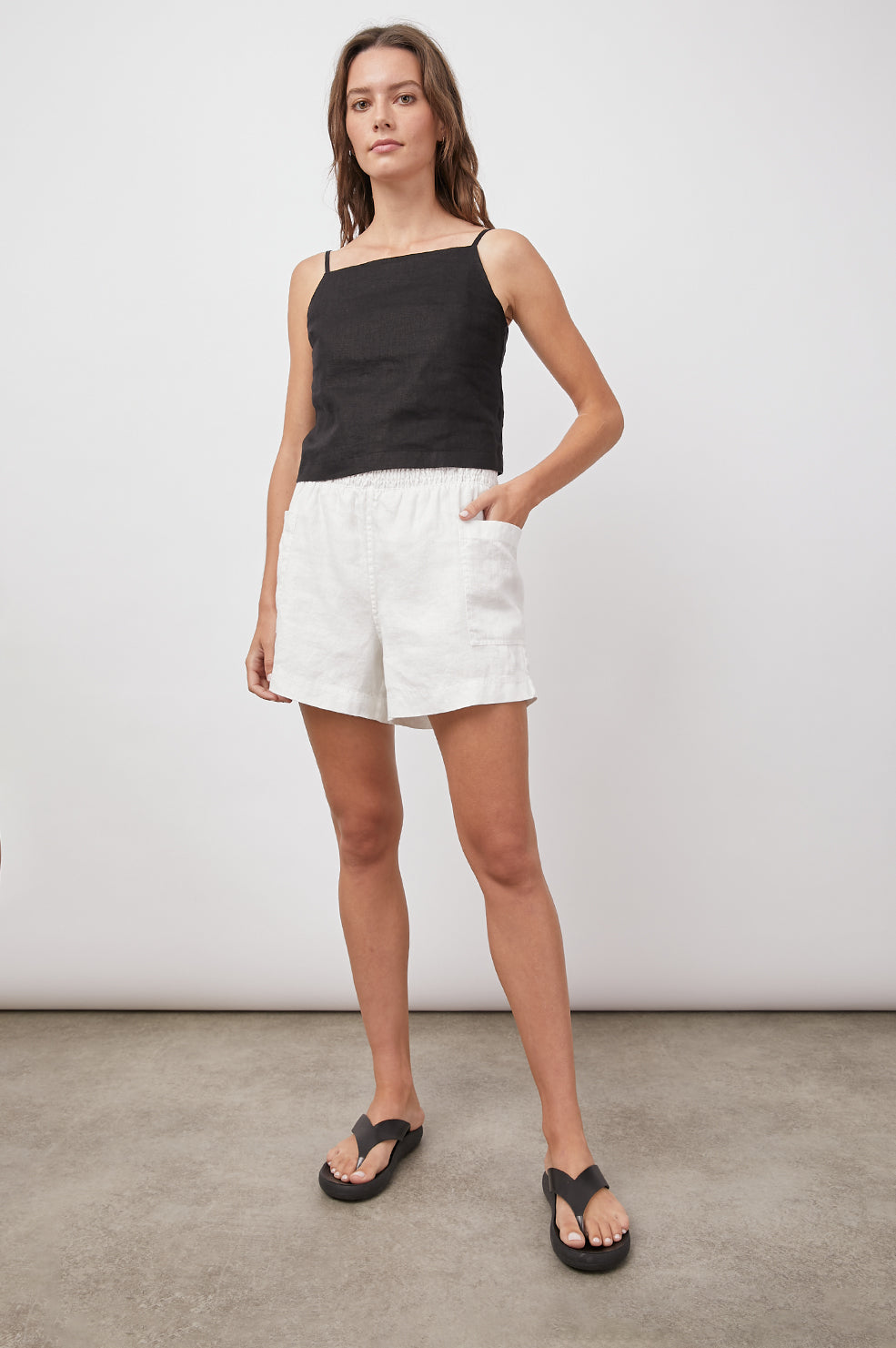 SUMMER WHITE SHORT-FULL FRONT BODY