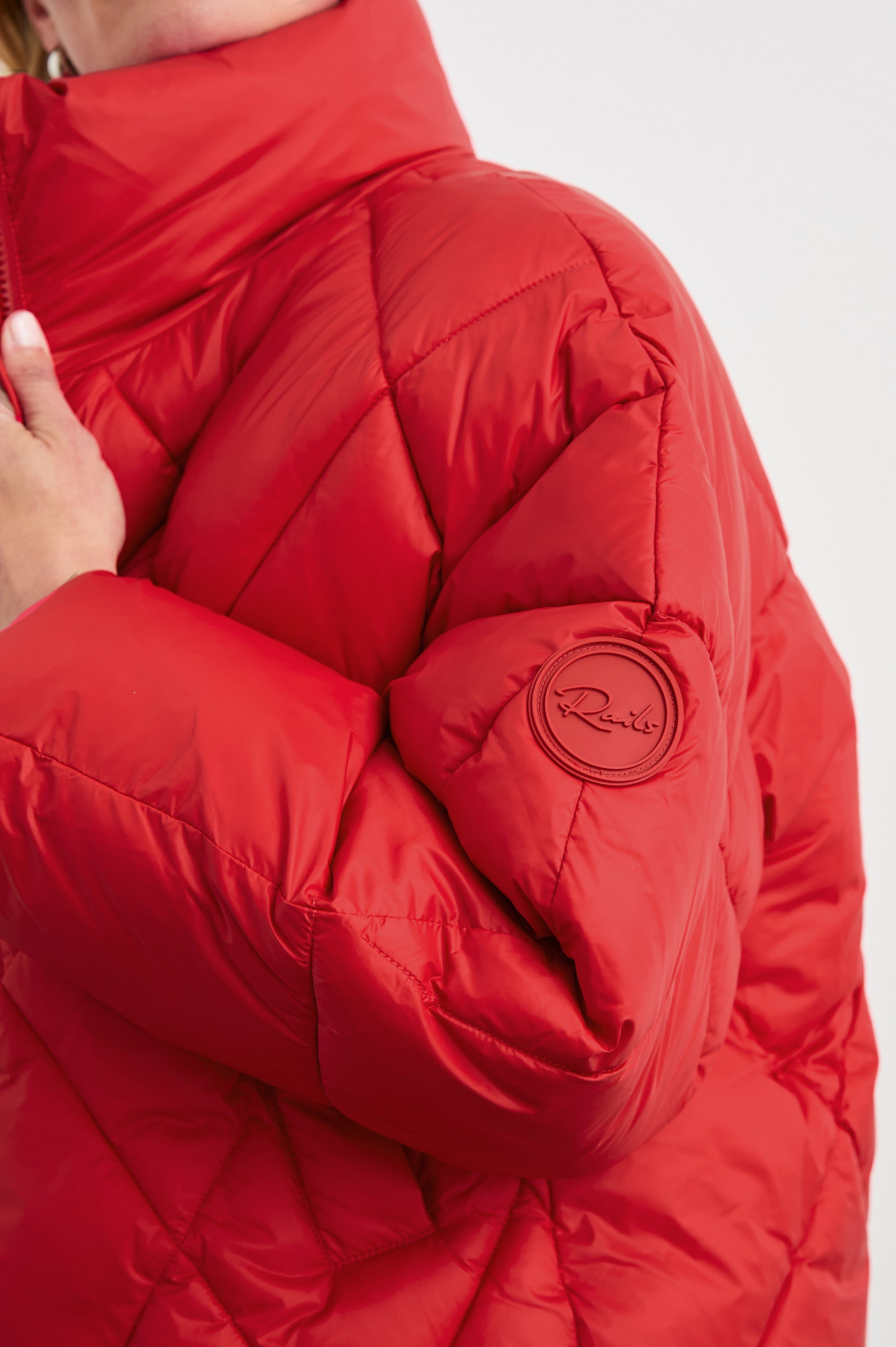 SUMMIT JACKET - SCARLET – Rails UK