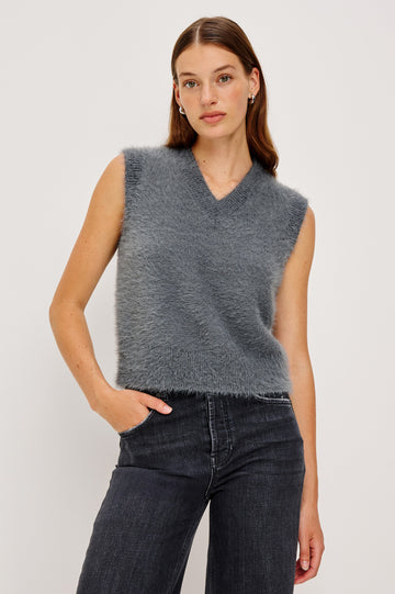 TALLI VEST - HEATHER CHARCOAL