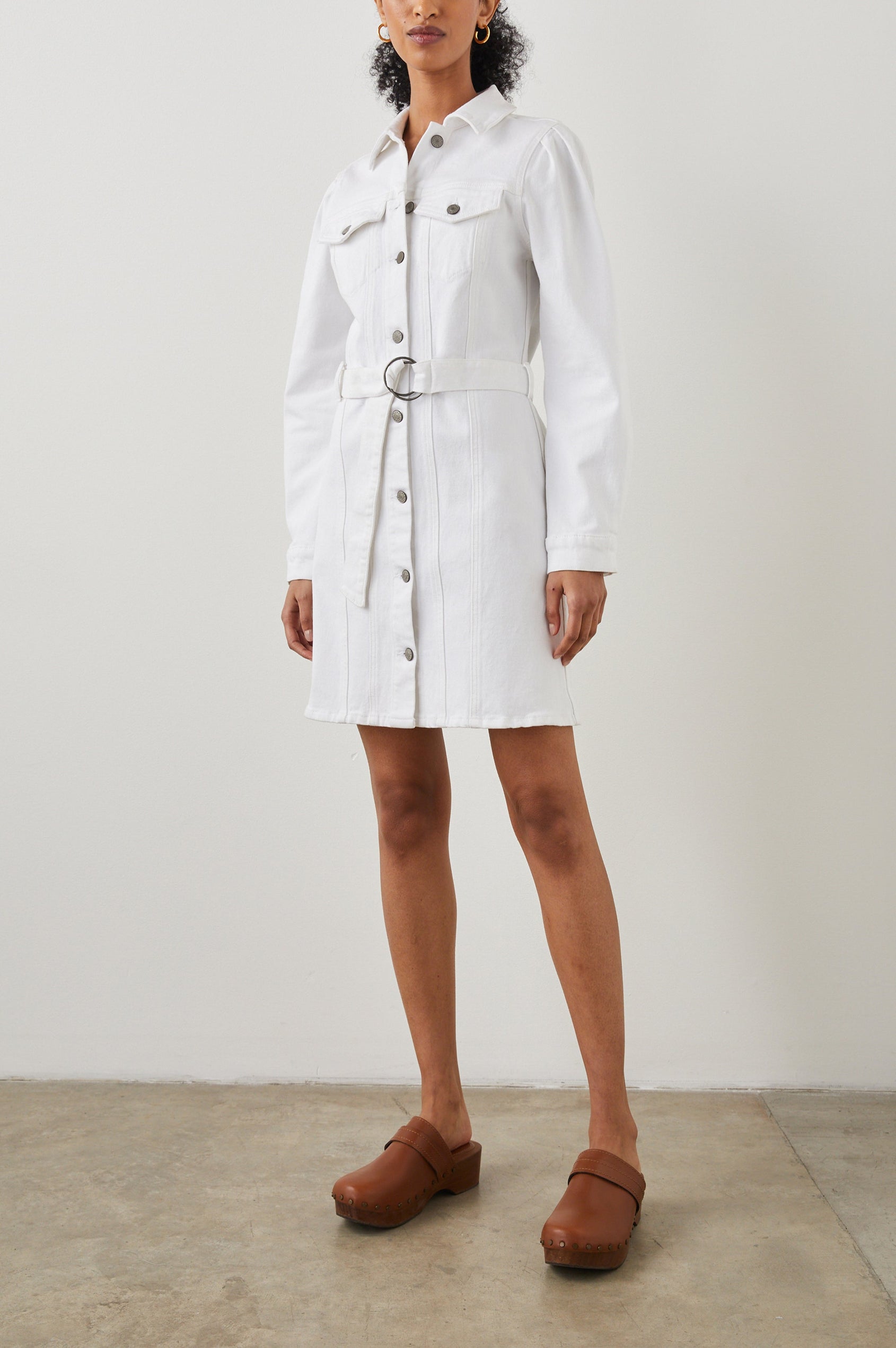 THE-GRIFFITH-SALT-WHITE-SIDE ANGLE