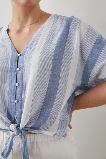 THEA TOP NEVIS STRIPE - DETAIL MODEL 2