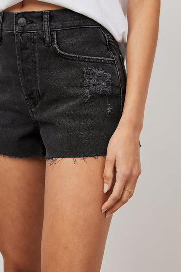 THE FAIRFAX IN ASH BLACK - DETAIL