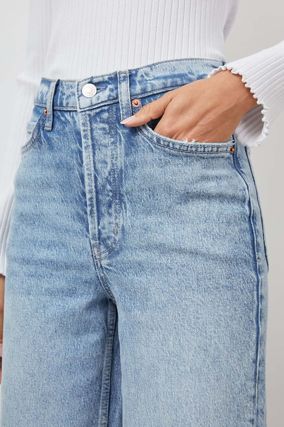 GETTY SNOWBIRD - DETAIL