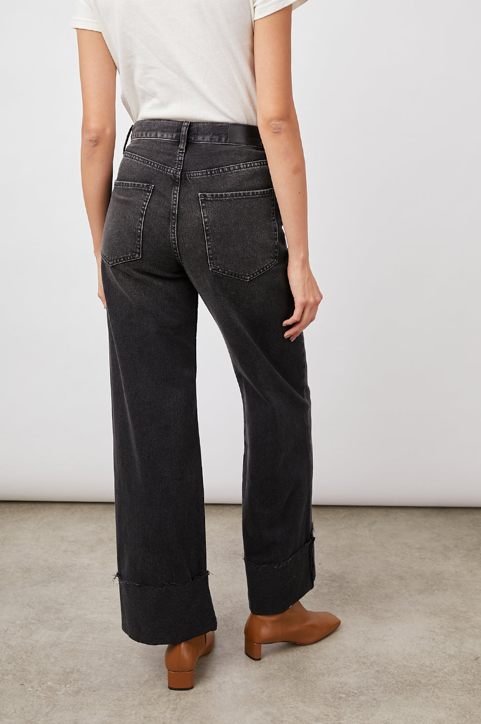 GETTY WIDE LEG - ASH BLACK CUFFED