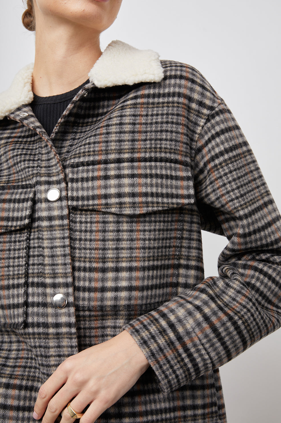 JARO ONYX TAUPE PINK COAT-DETAIL