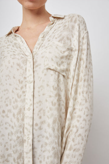 HUNTER IVORY IKAT TOP- DETAIL