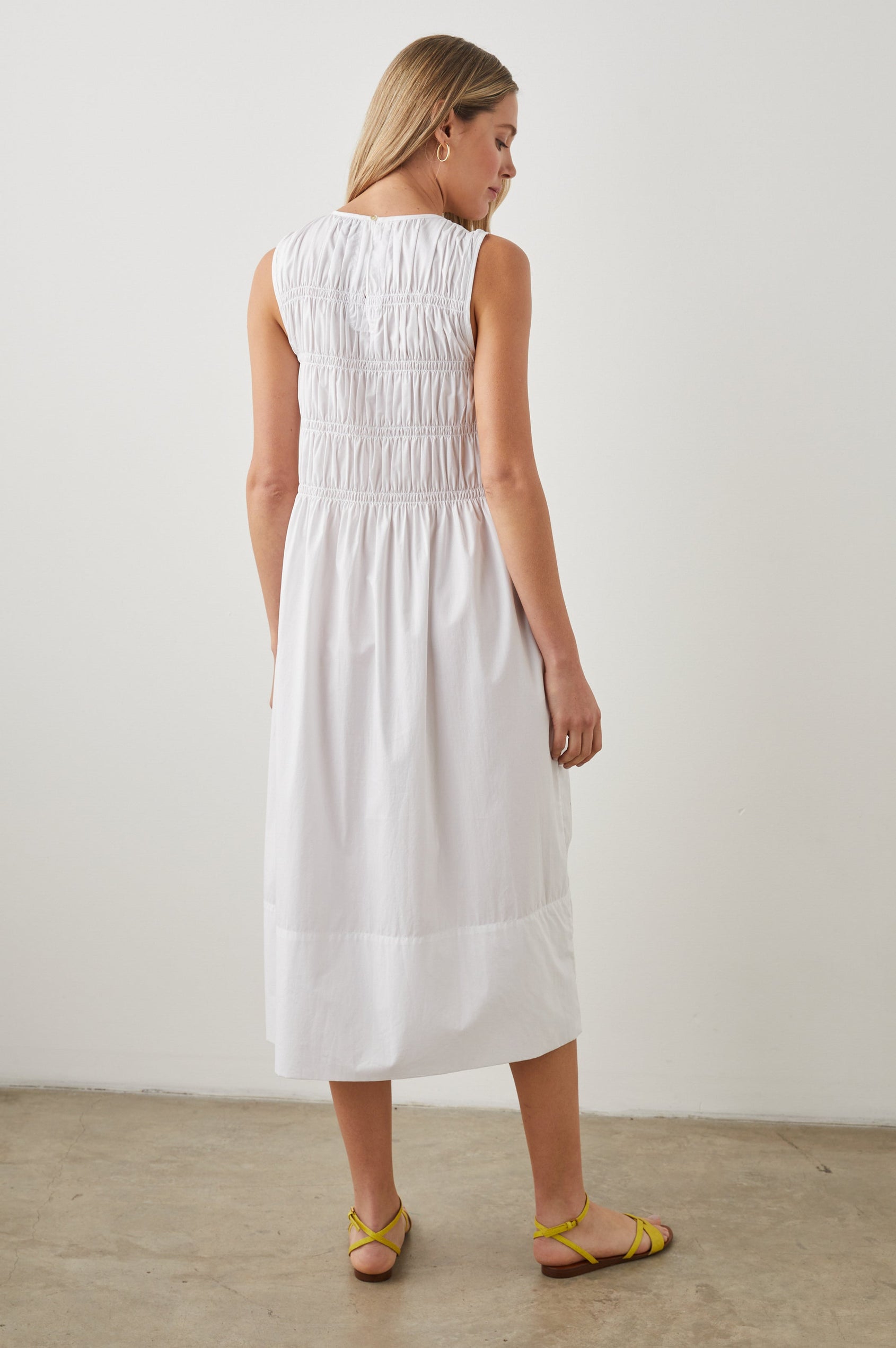 TILDA DRESS WHITE - BACK BODY