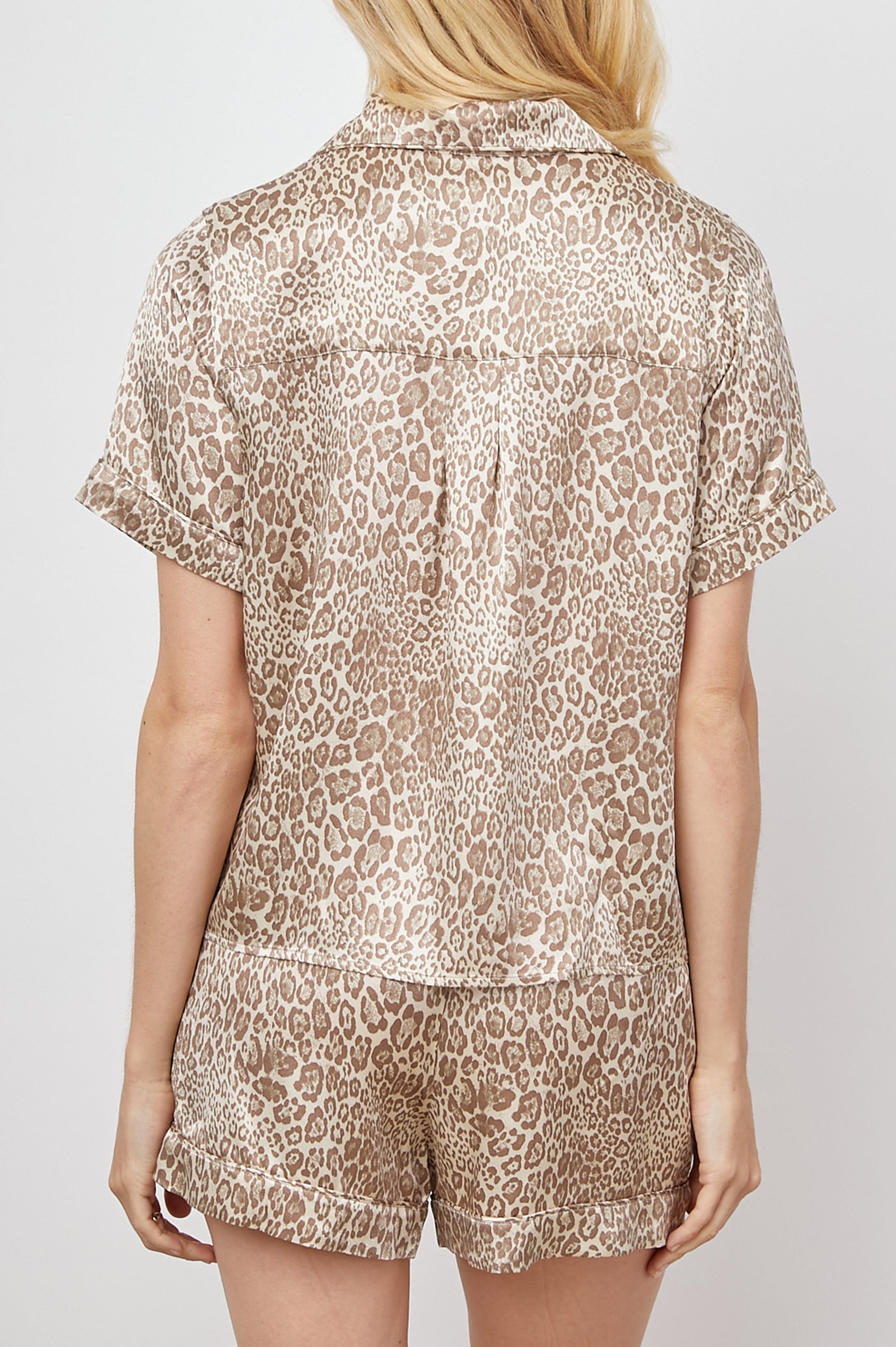 TOMMI-TAN-CHEETAH-BACK