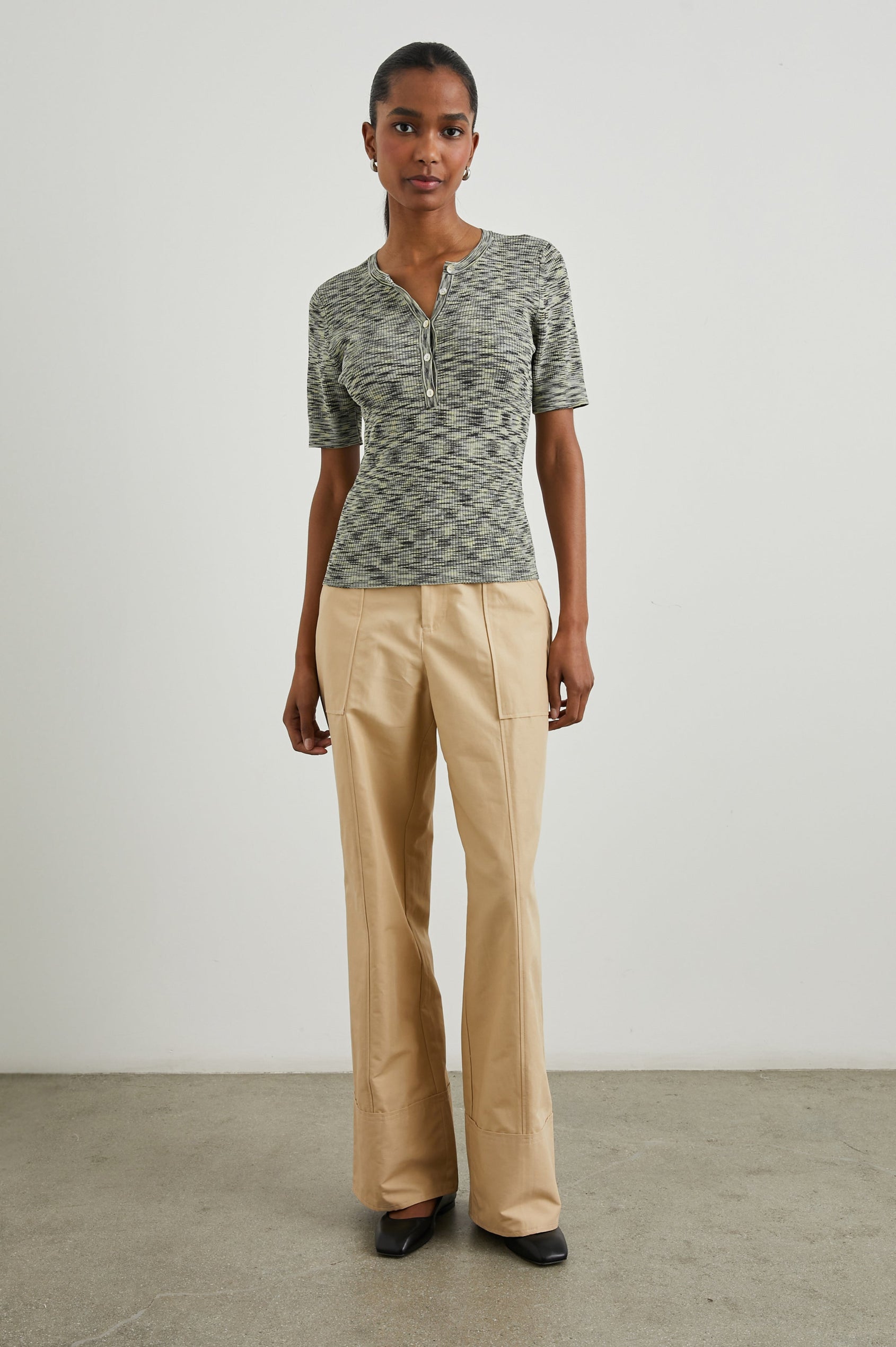 TONI TOP - MINT NAVY SPACE DYE - FULL BODY UNTUCKED