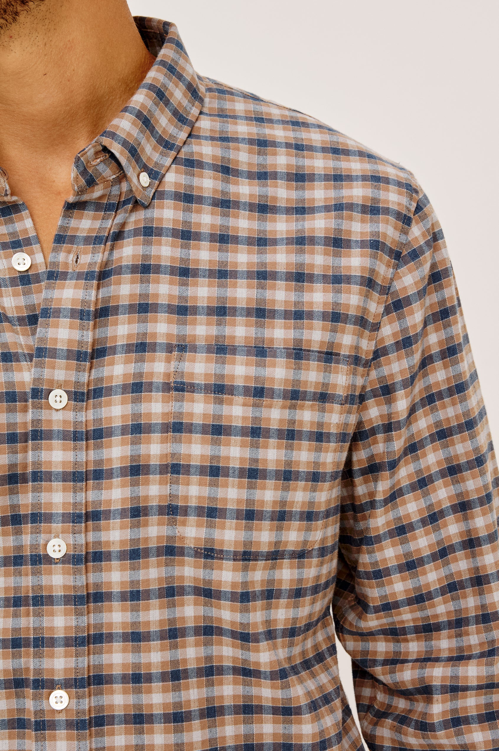 Vance Shirt in Soft Brushed Cotton Blend in Classic Slim Fit, Collar, Button-Down Design, Chest Pocket, and Long Sleeves in Cedar Navy Silver Colorway - Upper Body Front View Featured on Model