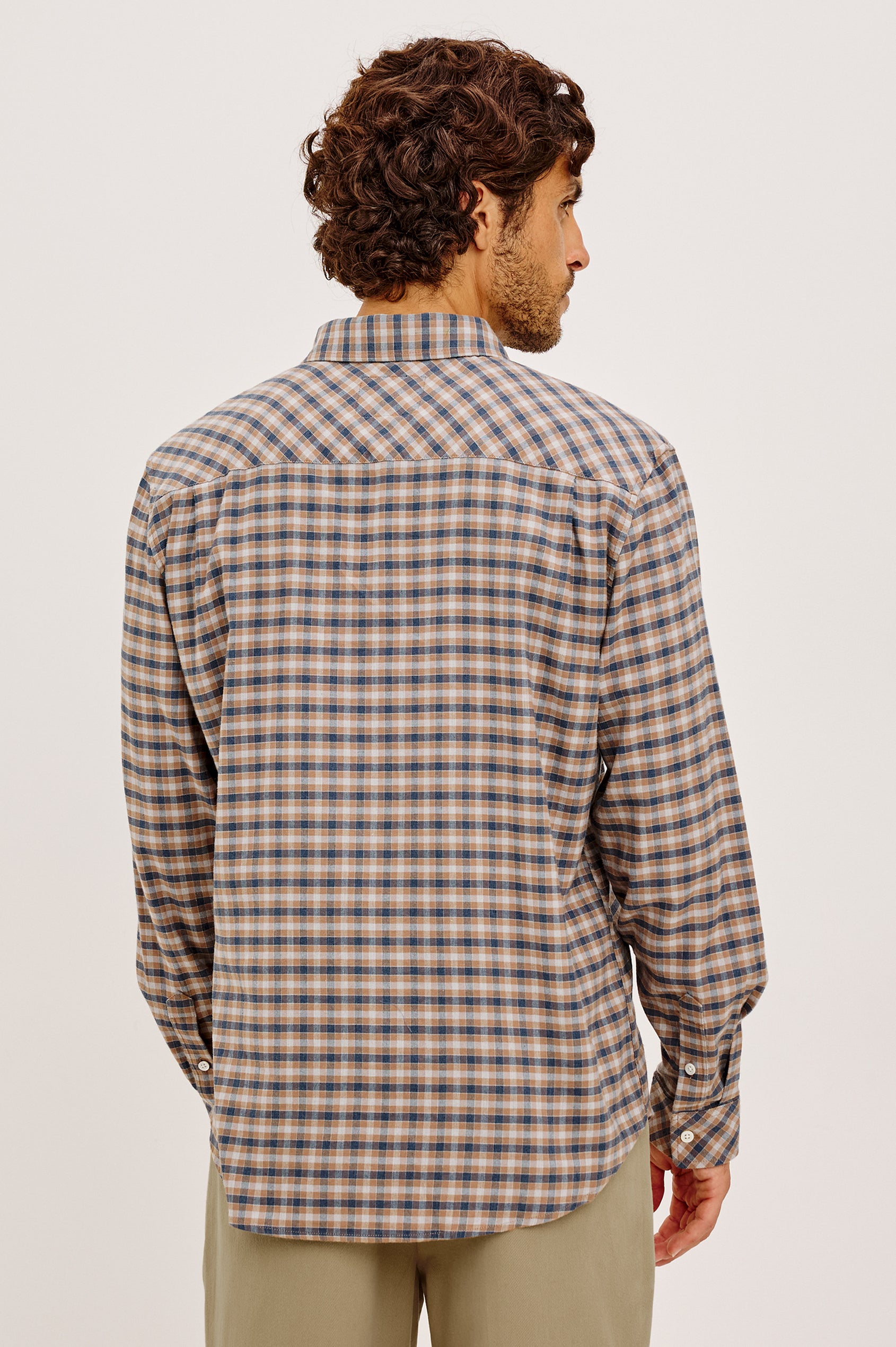 Vance Shirt in Soft Brushed Cotton Blend in Classic Slim Fit, Collar, Button-Down Design, Chest Pocket, and Long Sleeves in Cedar Navy Silver Colorway - Upper Body Back View Featured on Model